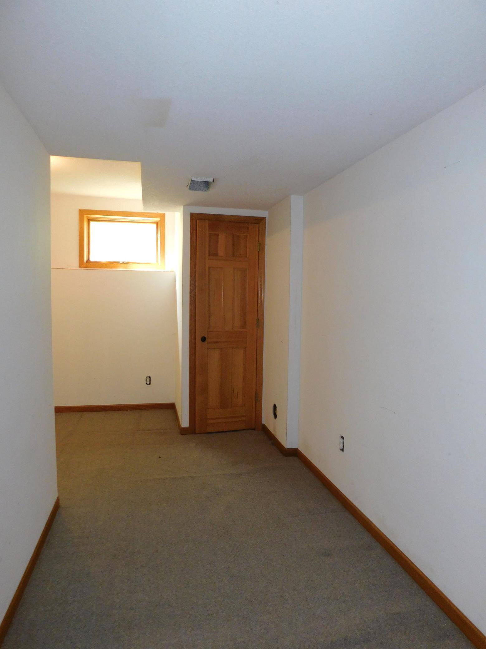 21060 Pike Avenue Property Photo 40