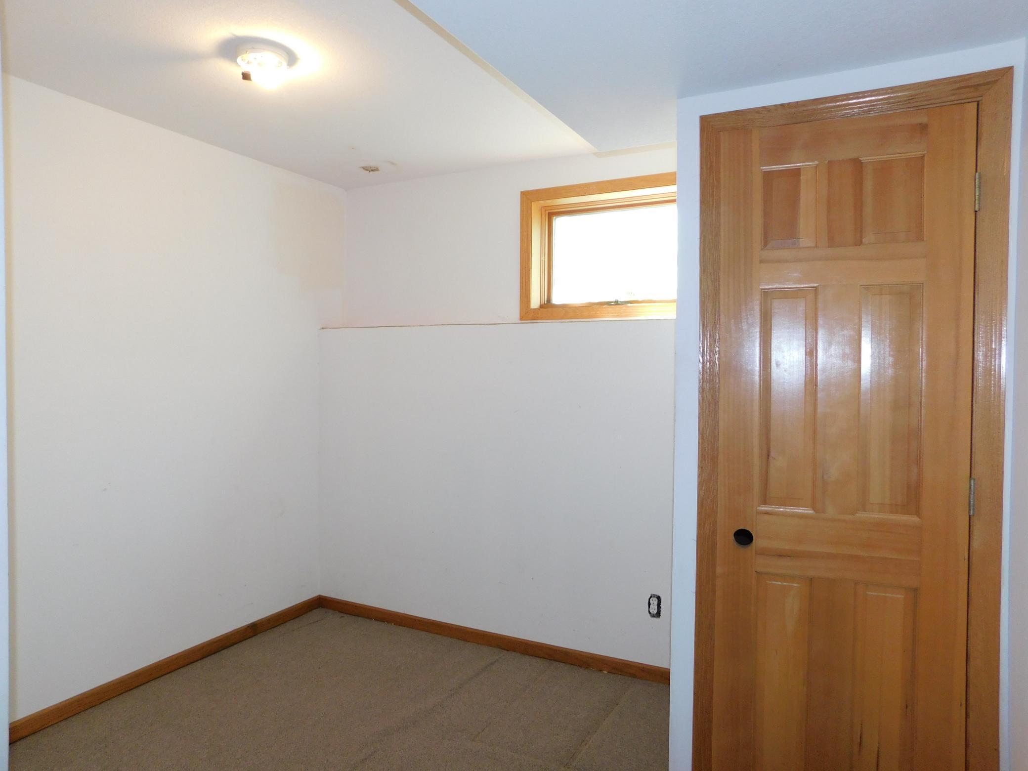 21060 Pike Avenue Property Photo 41