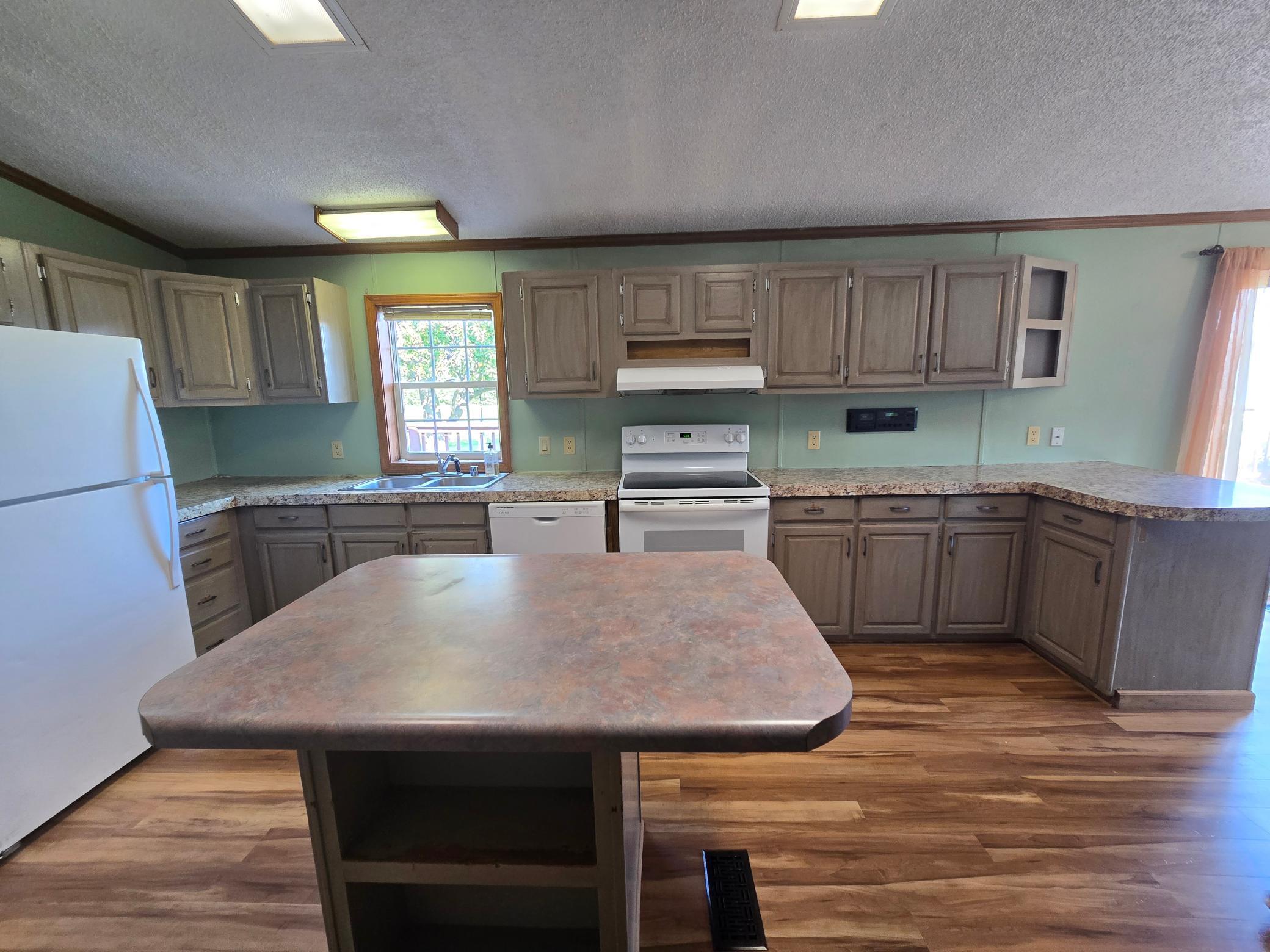 25050 400th Street Property Photo 10