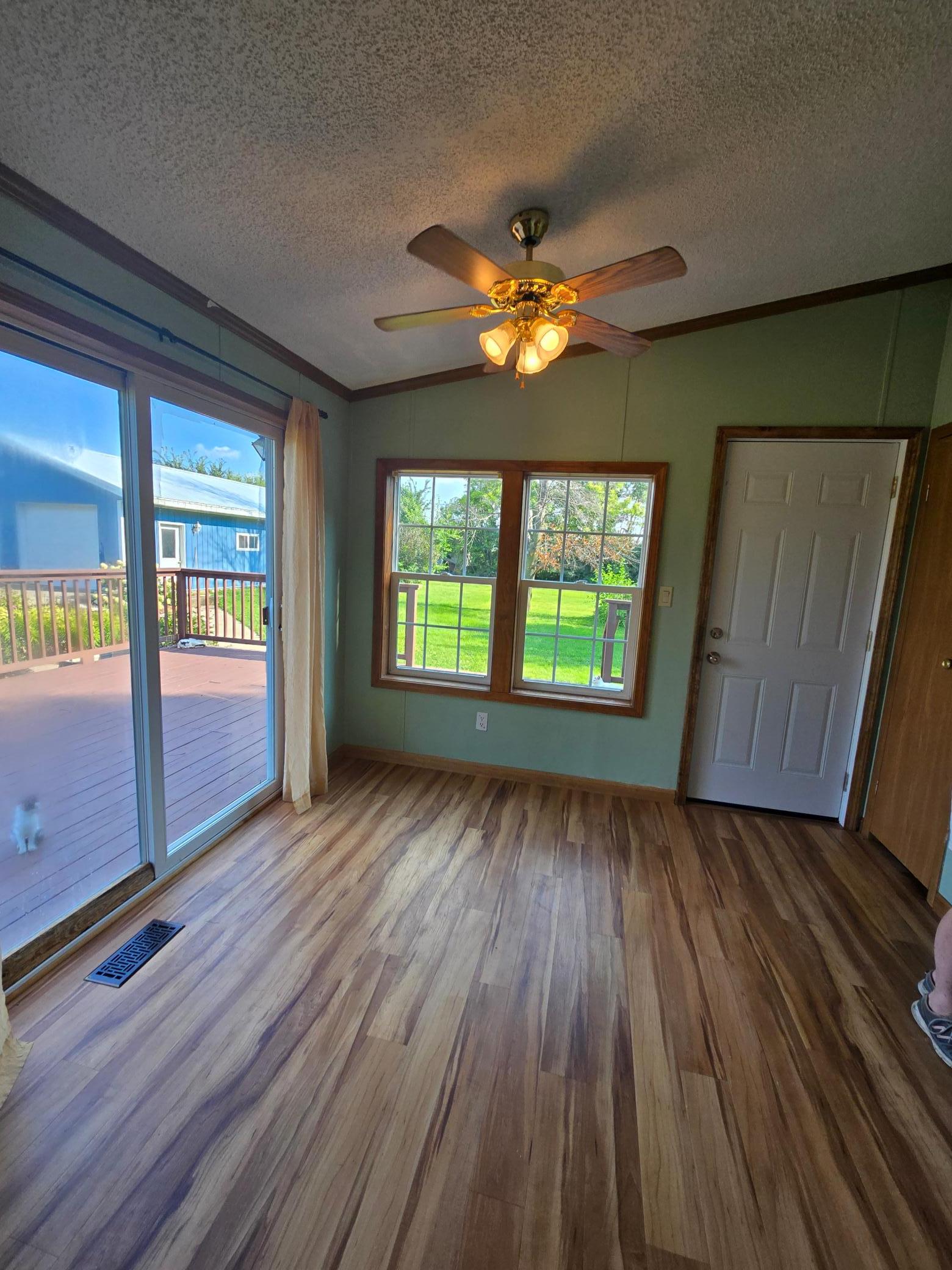 25050 400th Street Property Photo 13