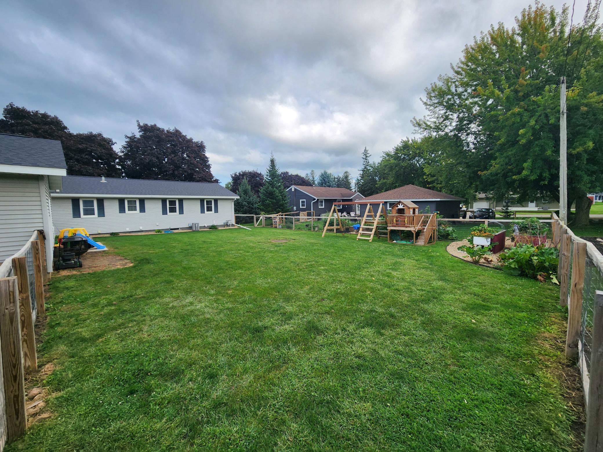 805 E County Road N Property Photo 27