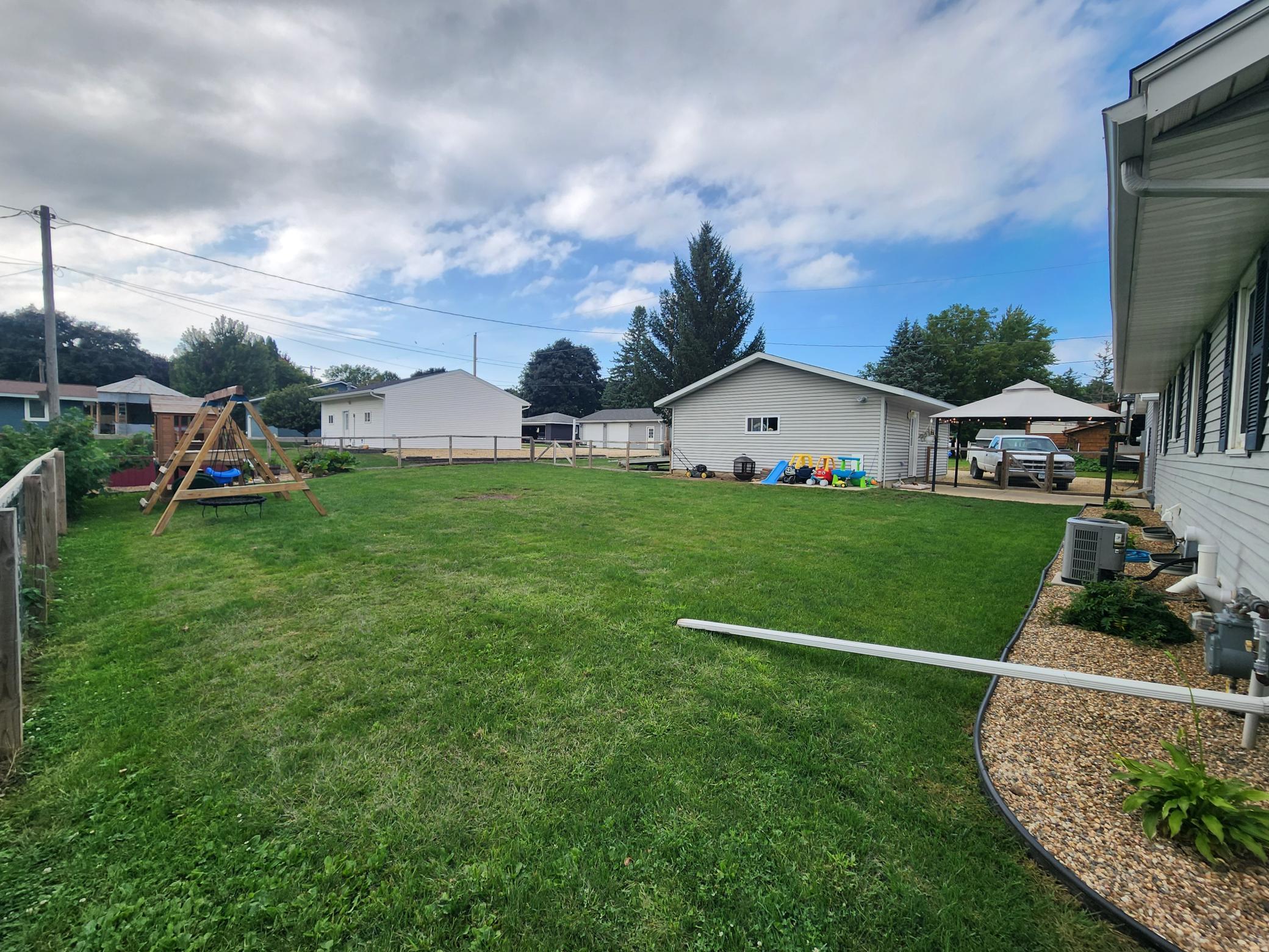 805 E County Road N Property Photo 29