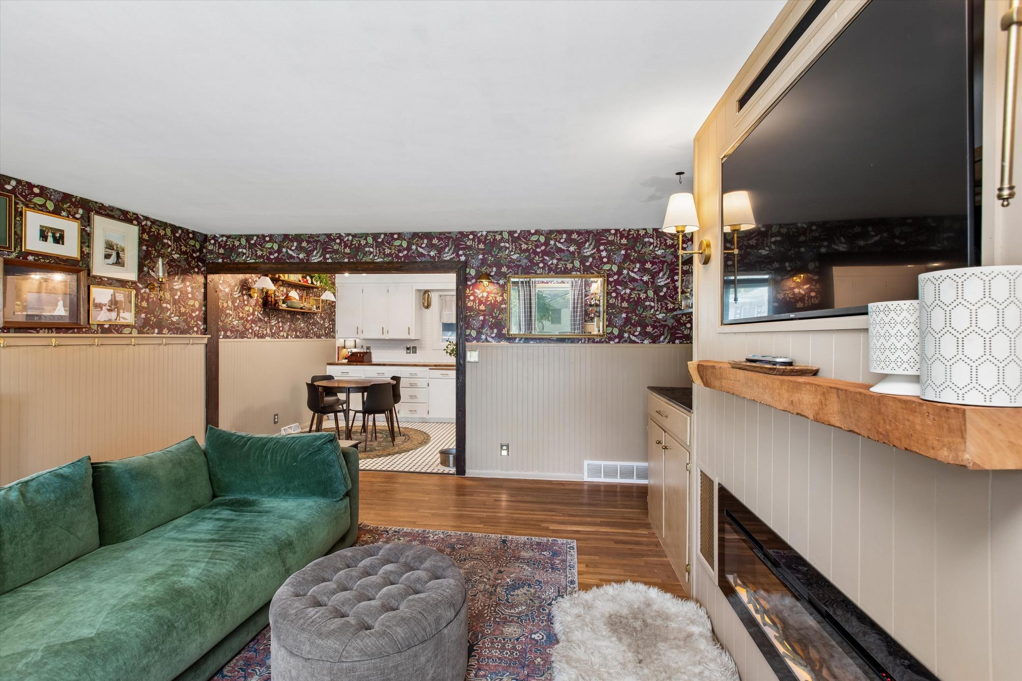 18 Park Drive Property Photo 5