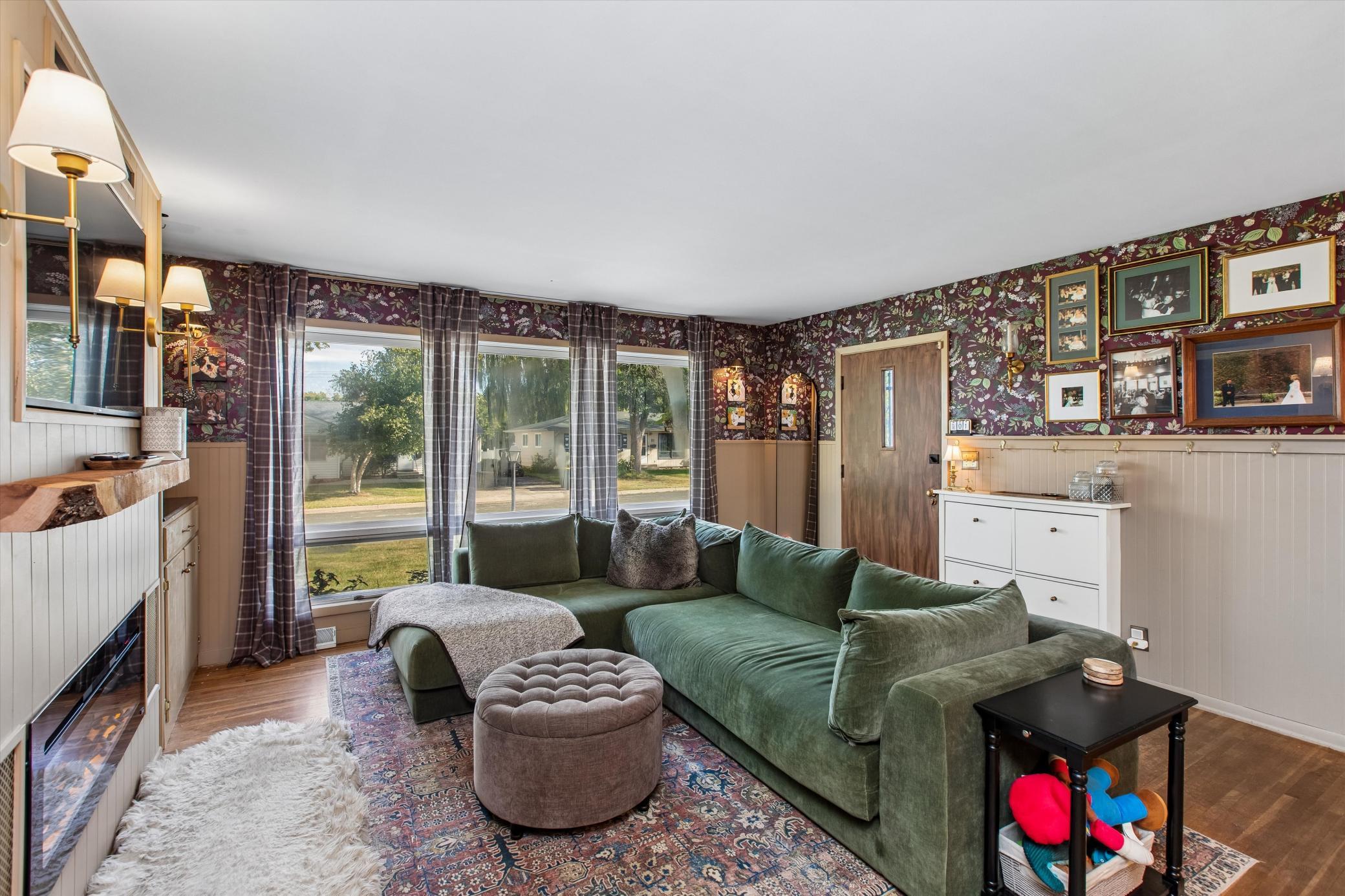 18 Park Drive Property Photo 6