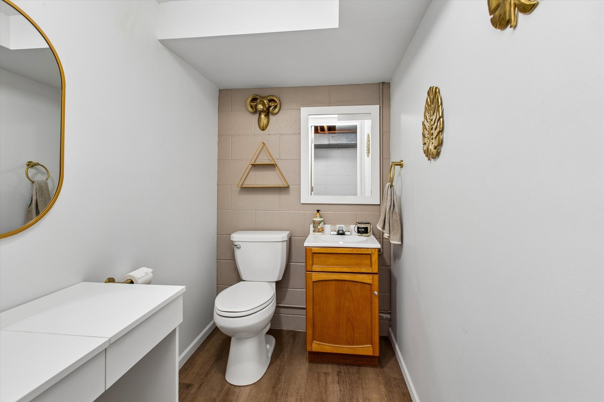 18 Park Drive Property Photo 34
