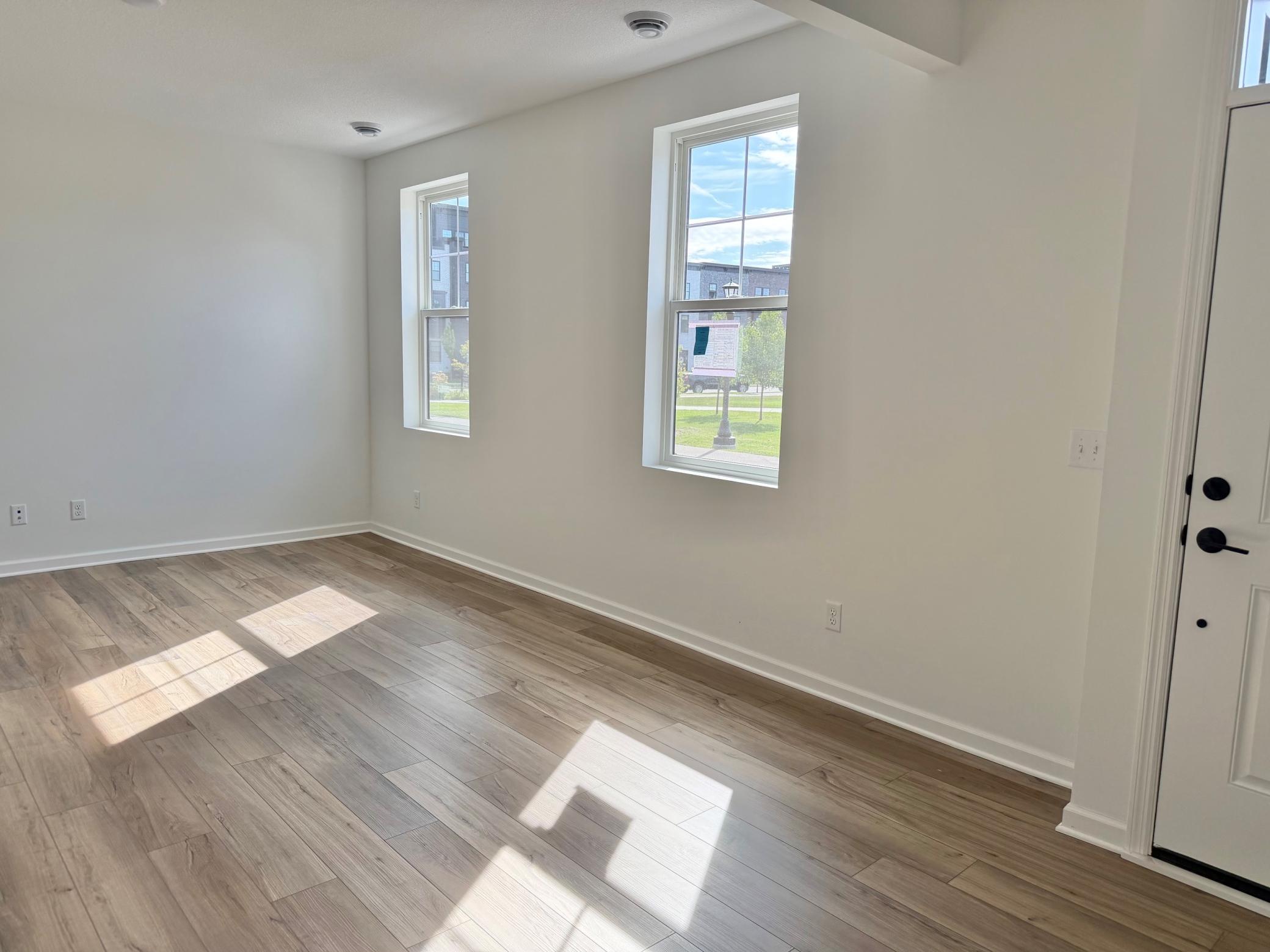 2275 Beechwood Avenue Property Photo 10