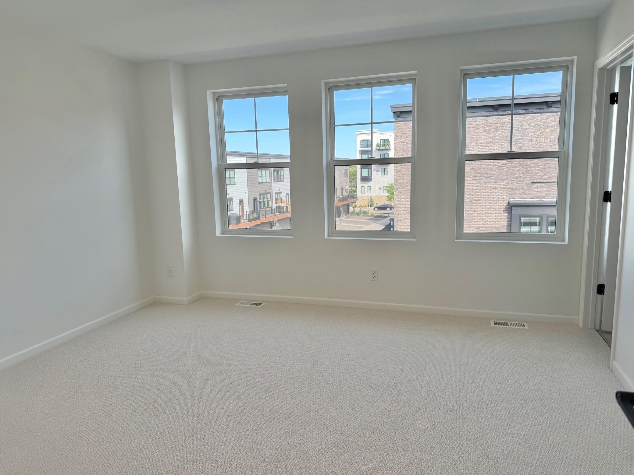 2275 Beechwood Avenue Property Photo 17