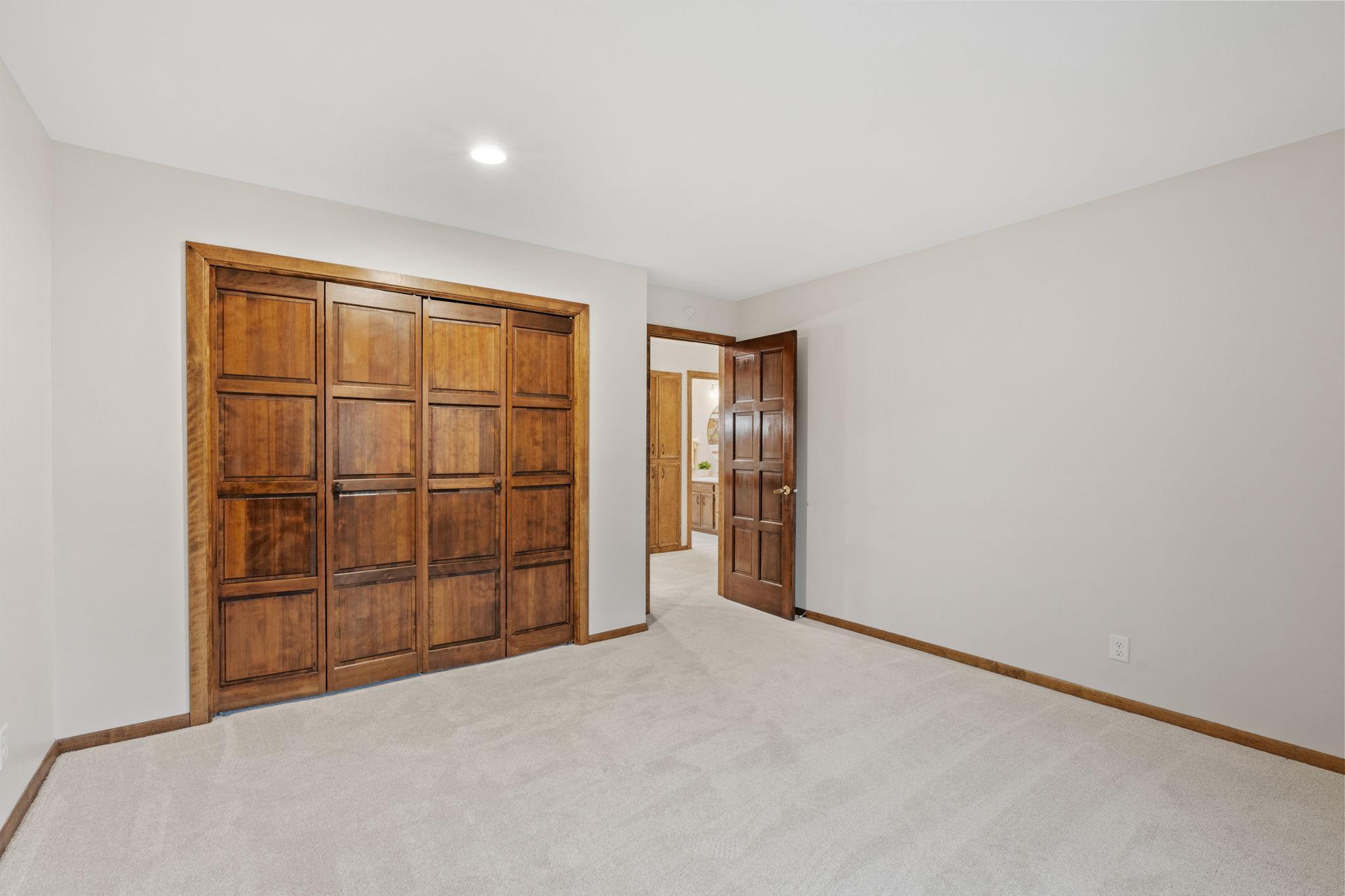 5811 Shannon Drive Property Photo 30