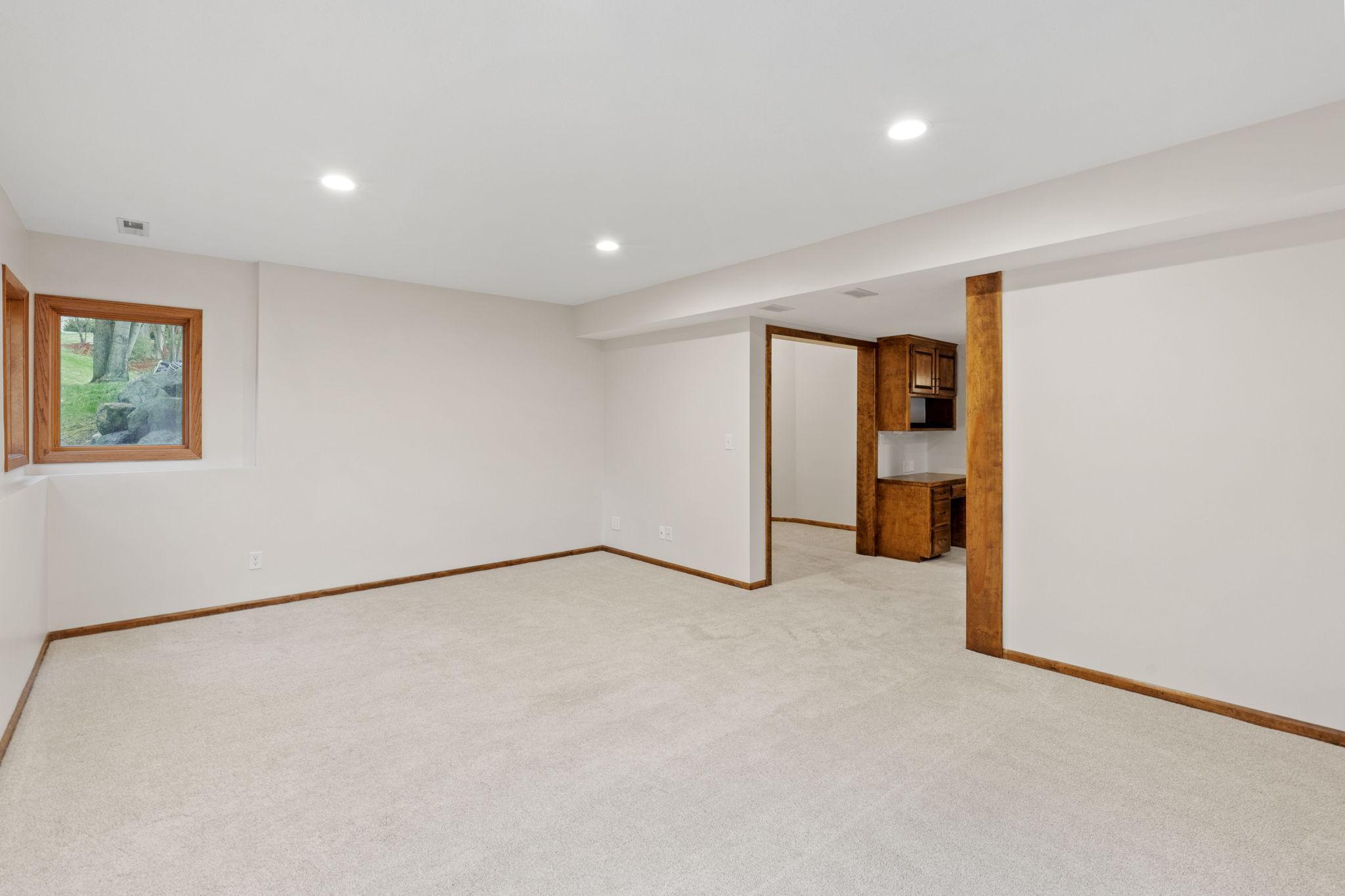 5811 Shannon Drive Property Photo 33