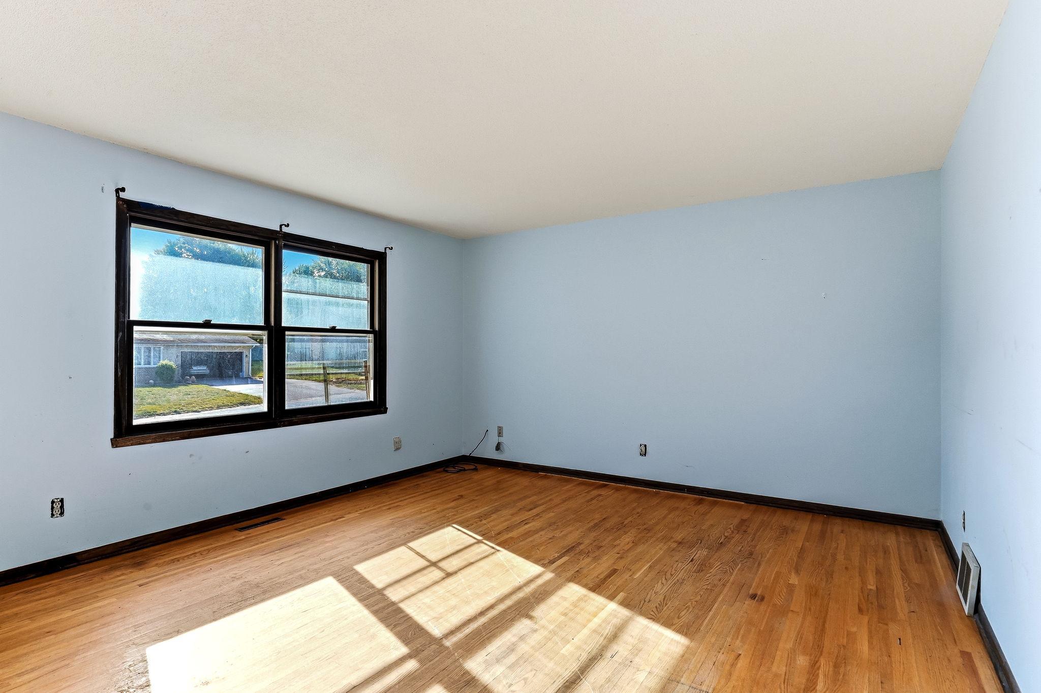 4383 Garden Trail Property Photo 4
