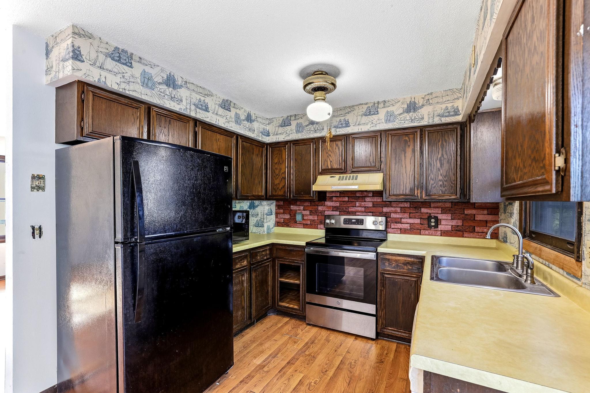 4383 Garden Trail Property Photo 8