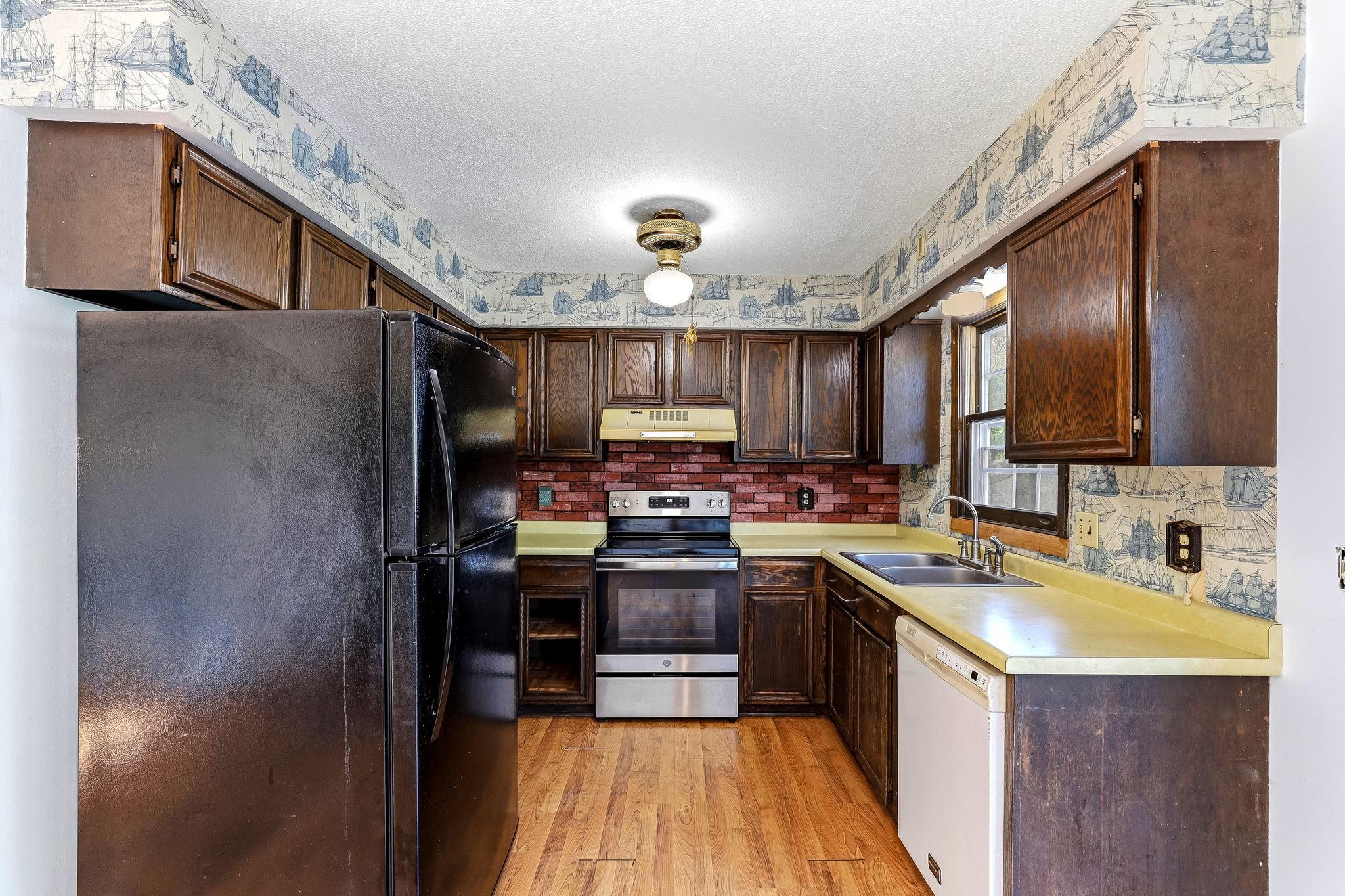 4383 Garden Trail Property Photo 9