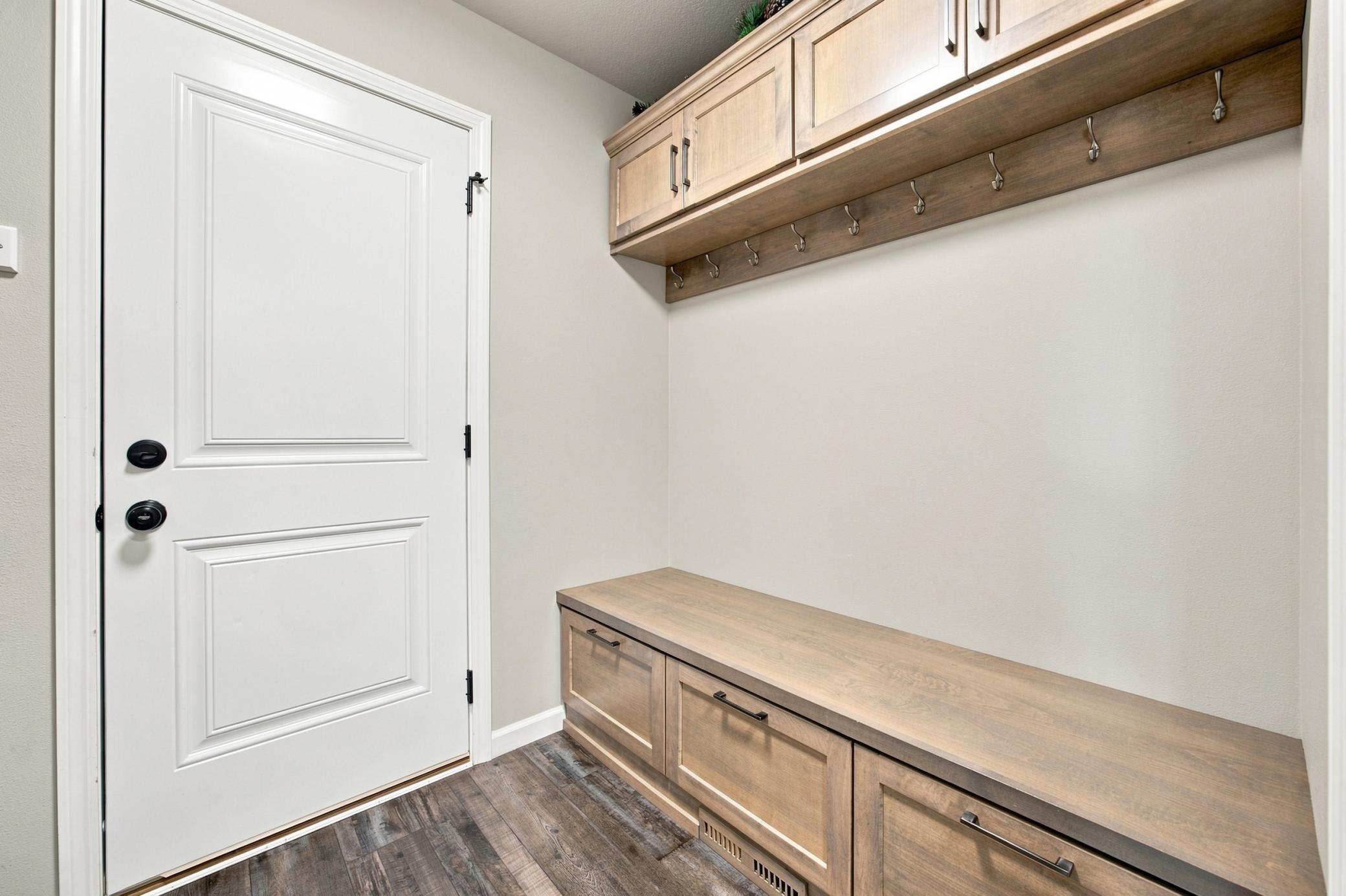 3606 Cordova Loop S Property Photo 26