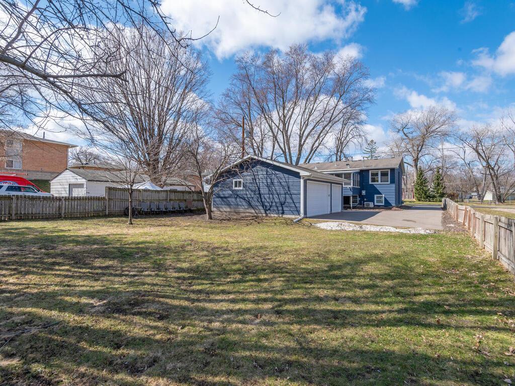2108 Belmont Lane Property Photo 7
