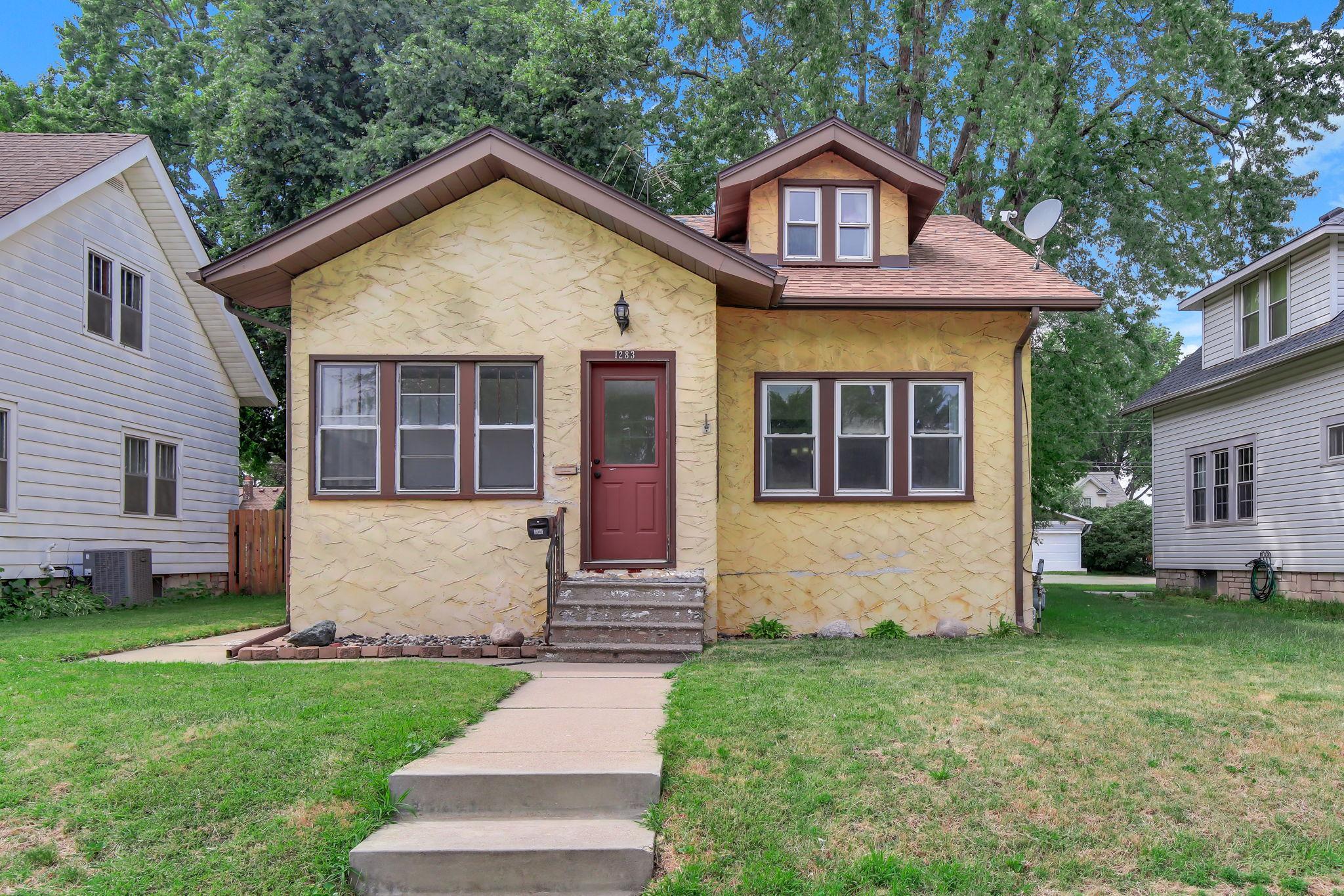 1283 Rice Street Property Photo 1