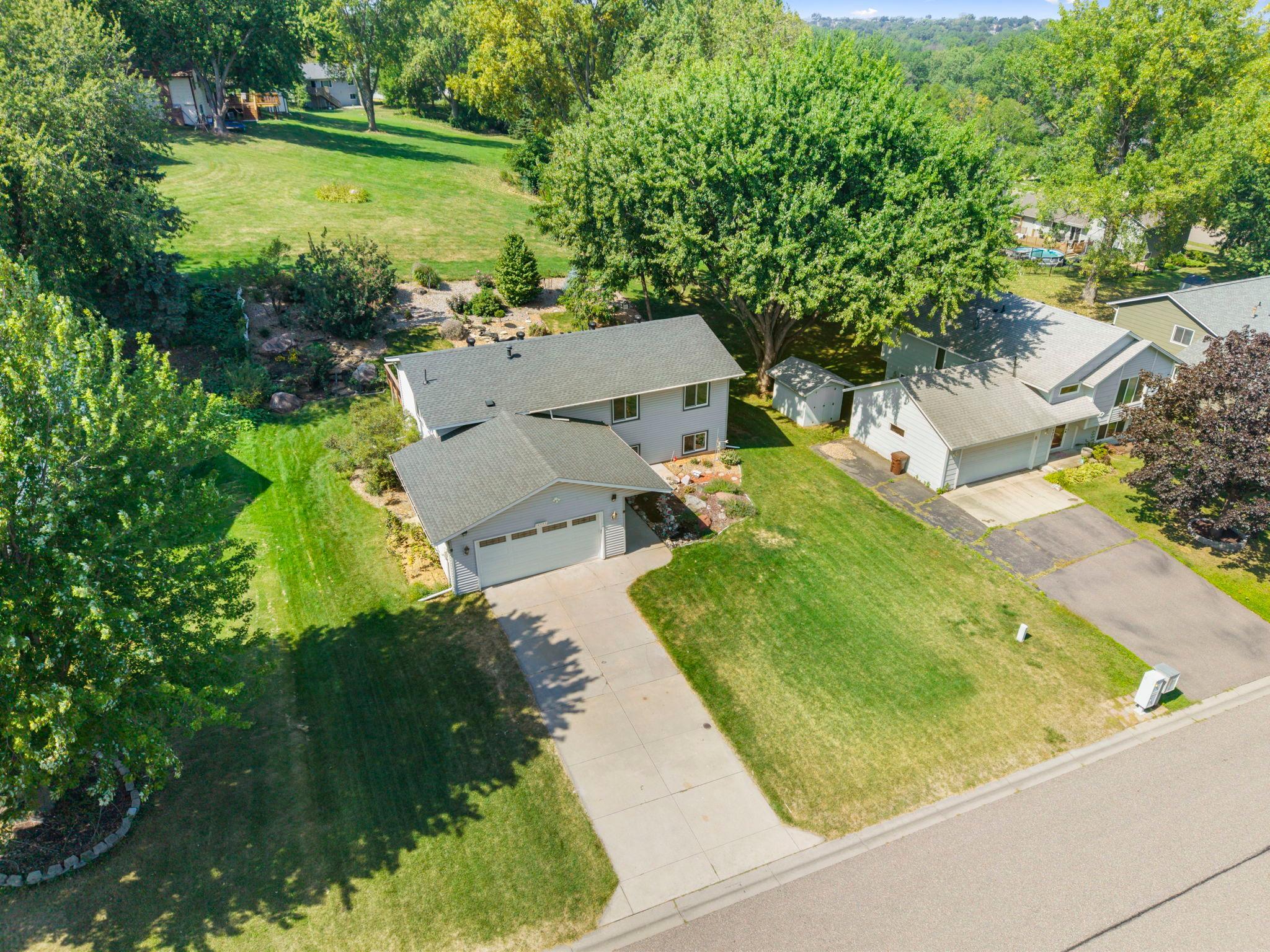 16995 Gannon Way W Property Photo 34