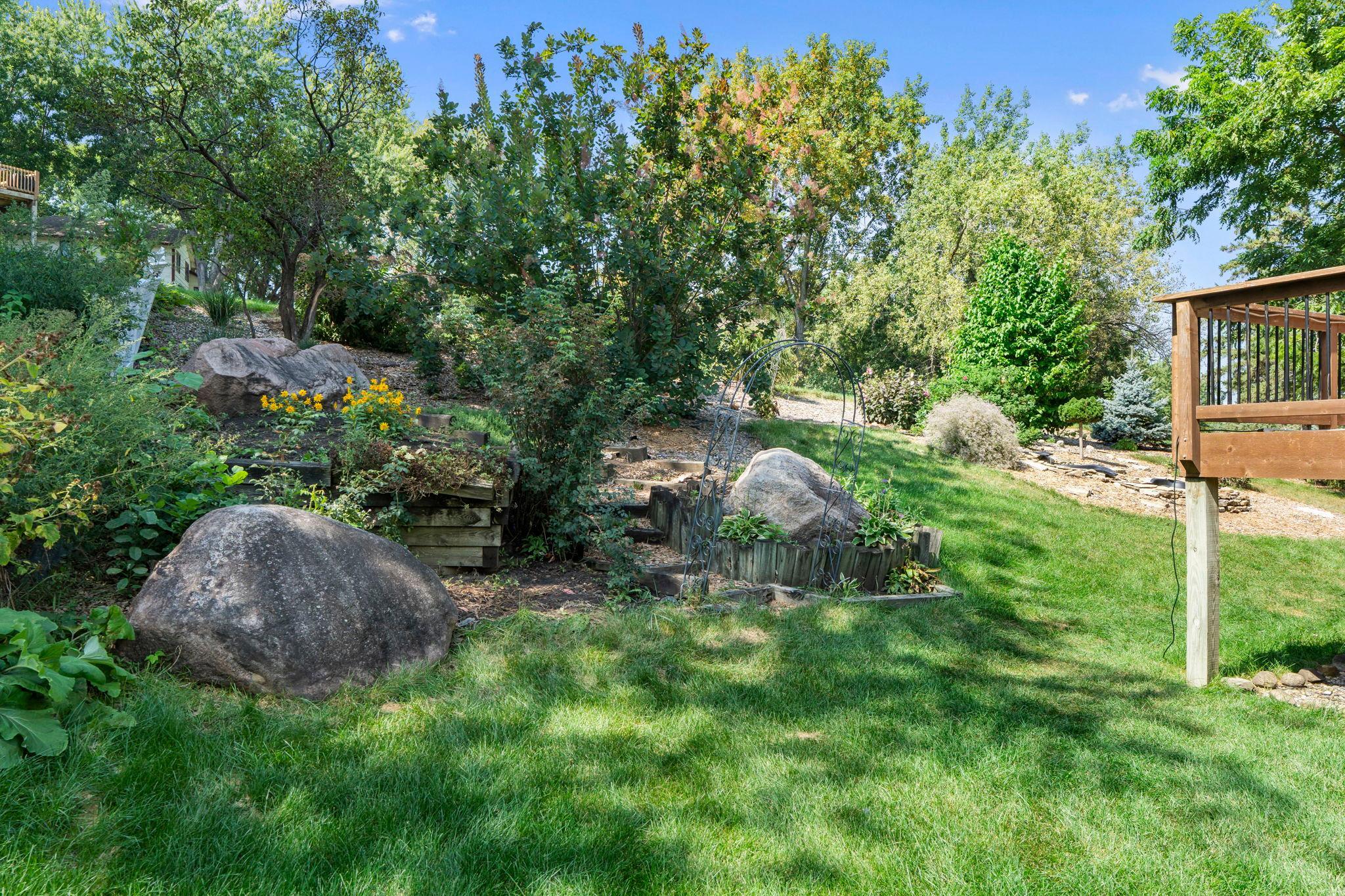 16995 Gannon Way W Property Photo 37