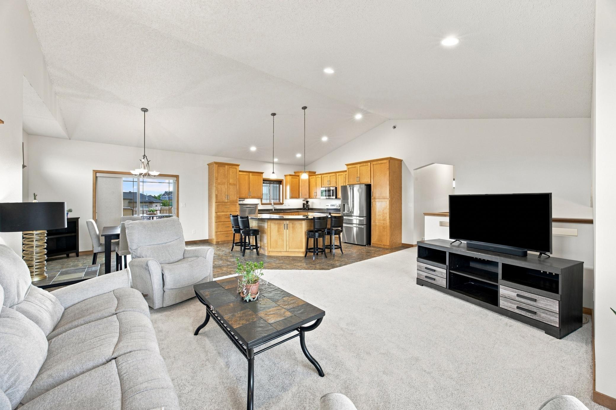 5004 Loden Court S Property Photo 13