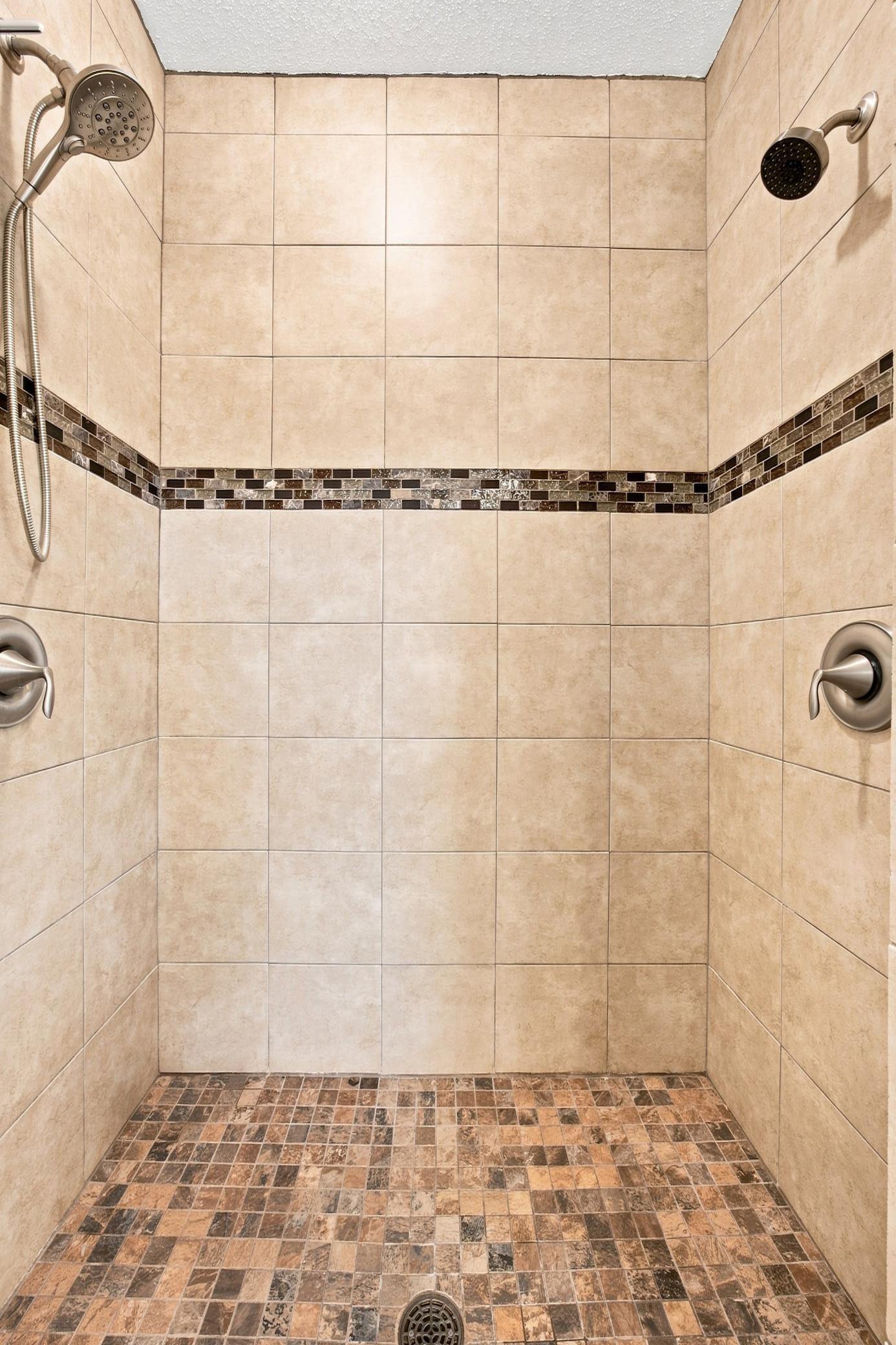 5004 Loden Court S Property Photo 25