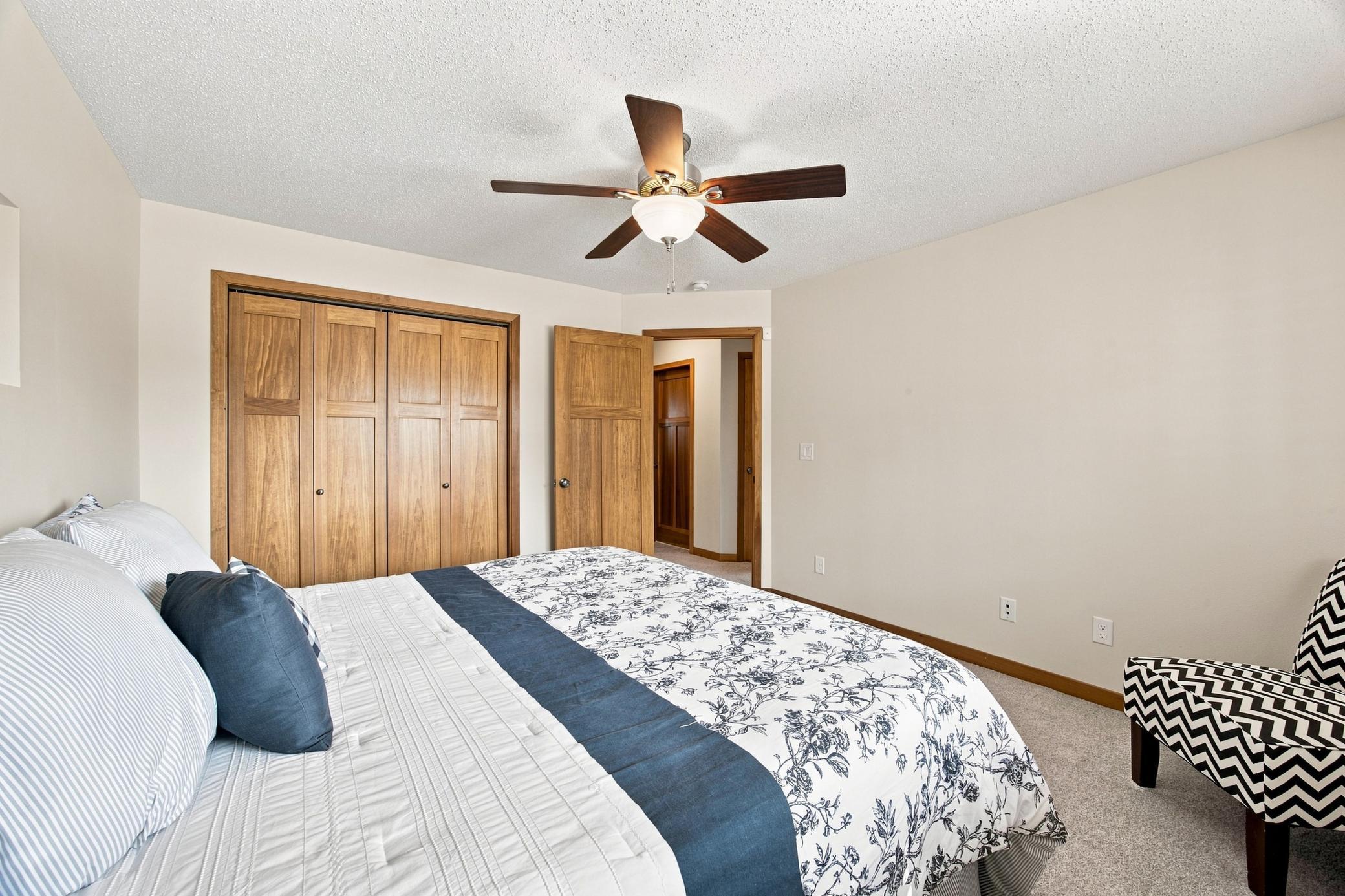 5004 Loden Court S Property Photo 36