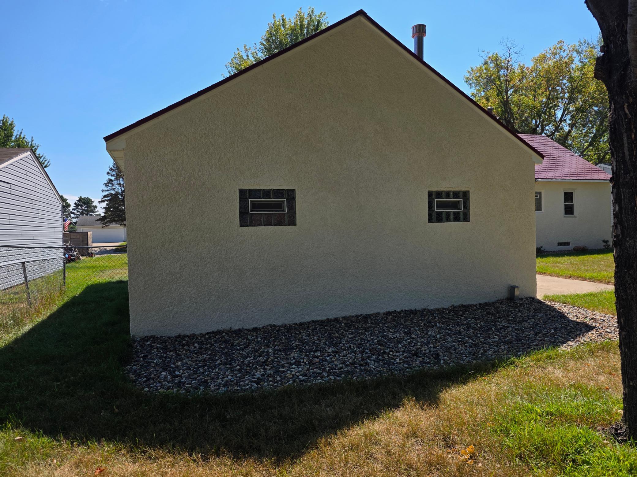 1747 Pinewood Drive Property Photo 6