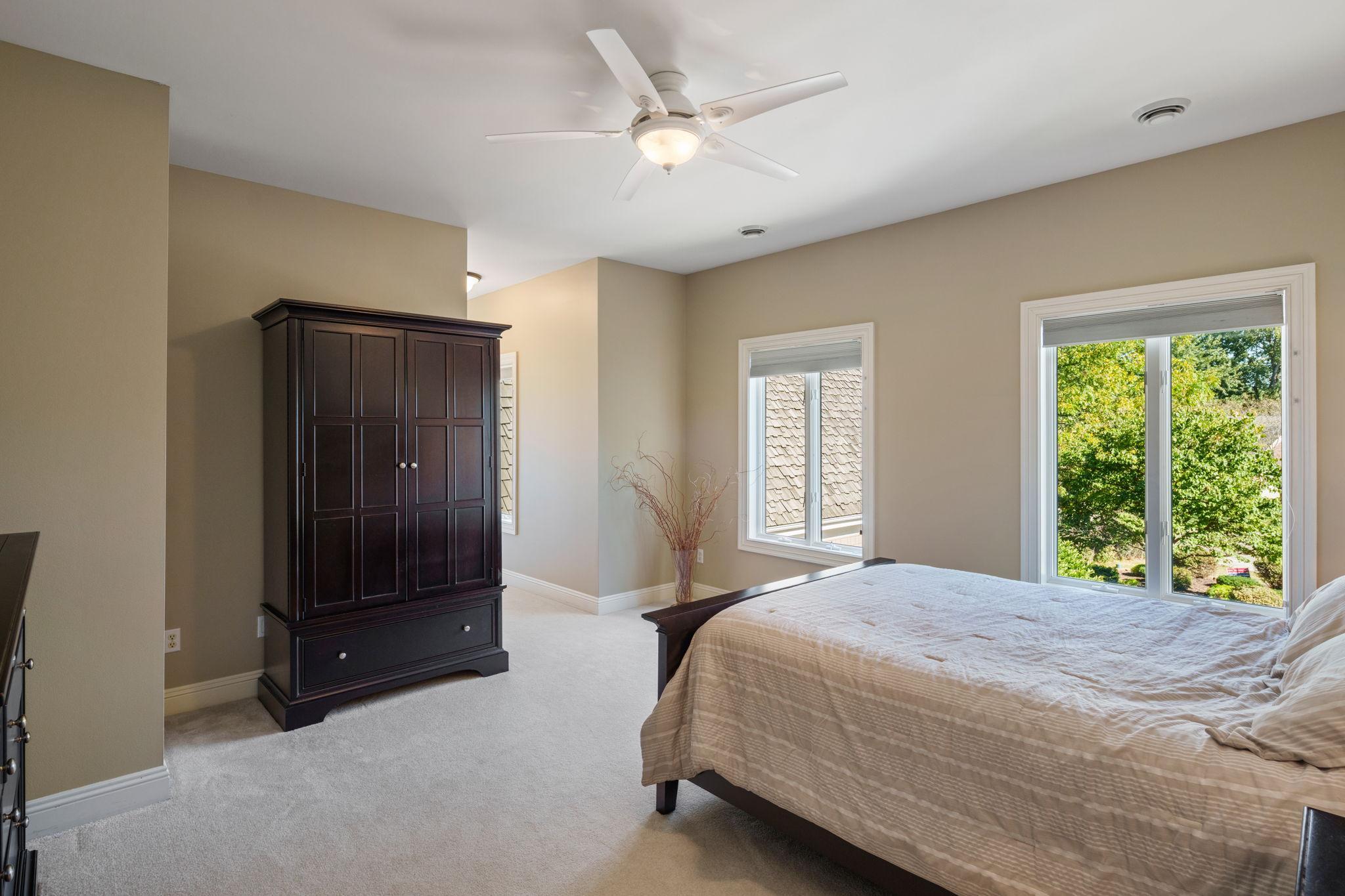 12100 Grandview Terrace Property Photo 28