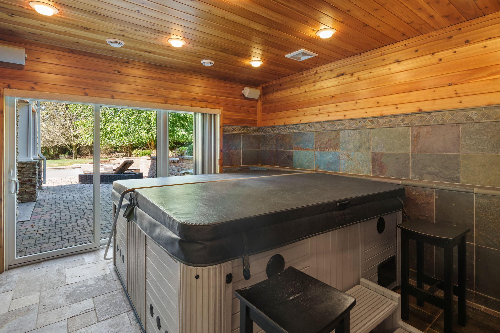 12100 Grandview Terrace Property Photo 44