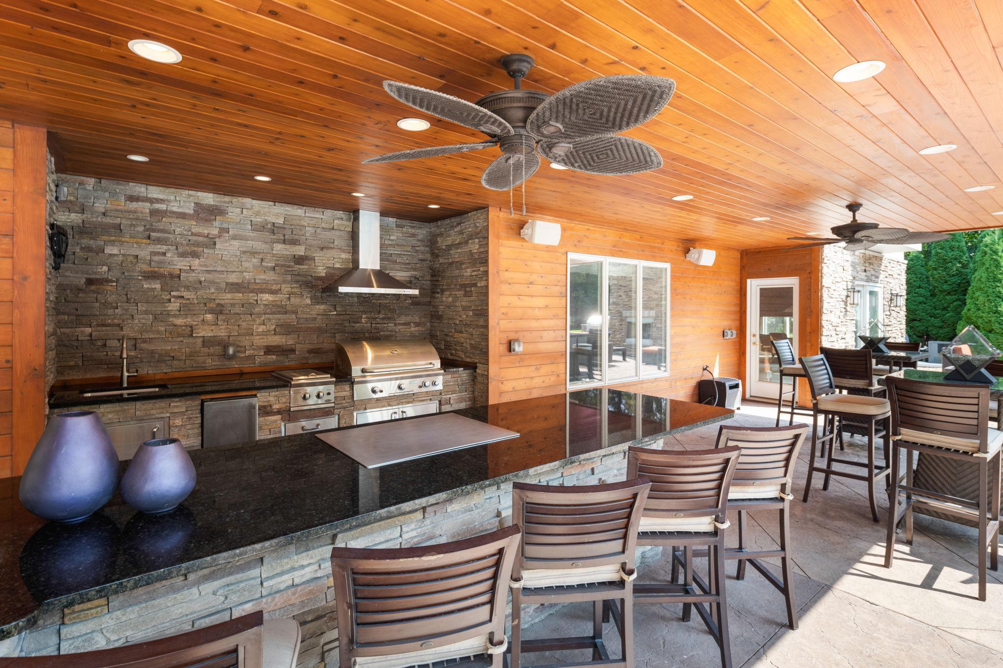 12100 Grandview Terrace Property Photo 54