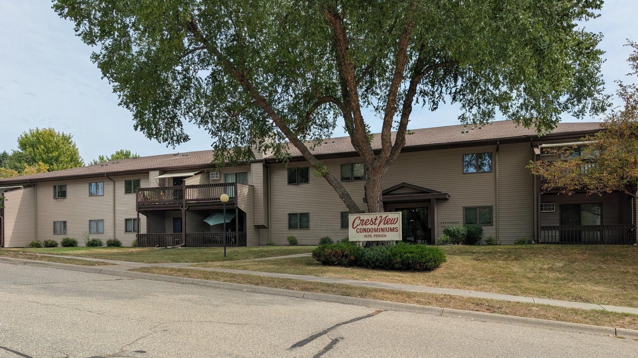 1825 Perlich Avenue 207 Property Photo 1