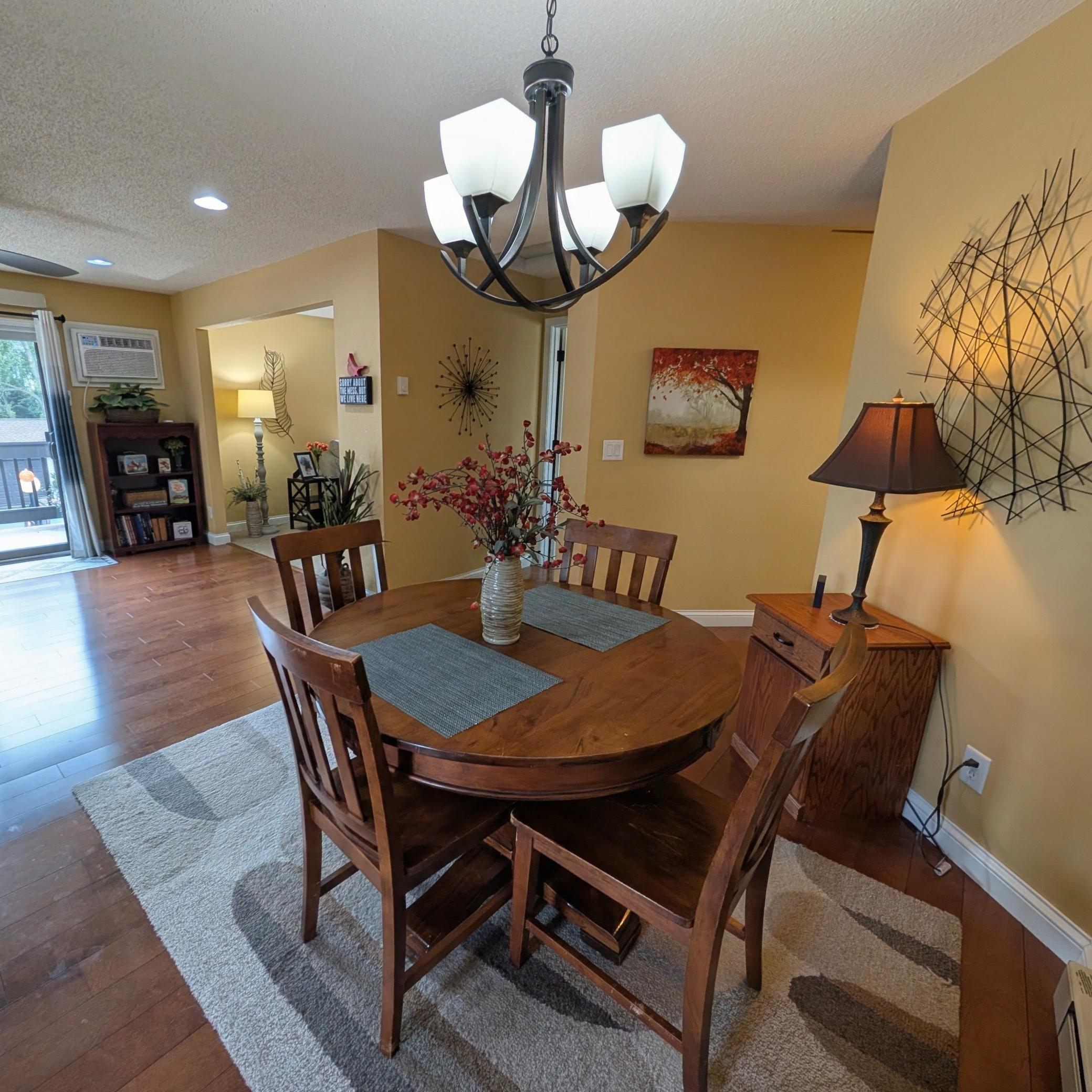 1825 Perlich Avenue 207 Property Photo 8