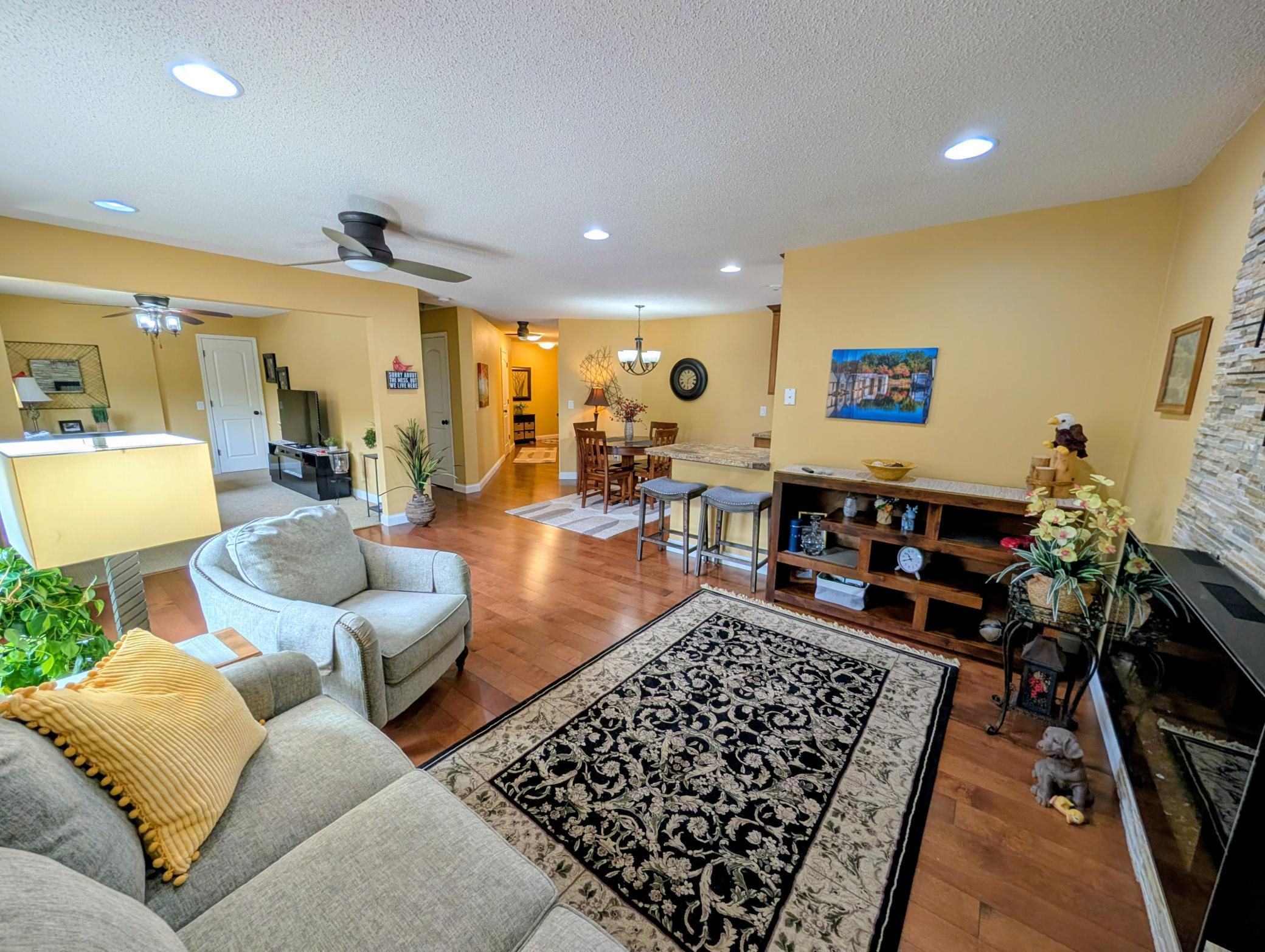 1825 Perlich Avenue 207 Property Photo 14
