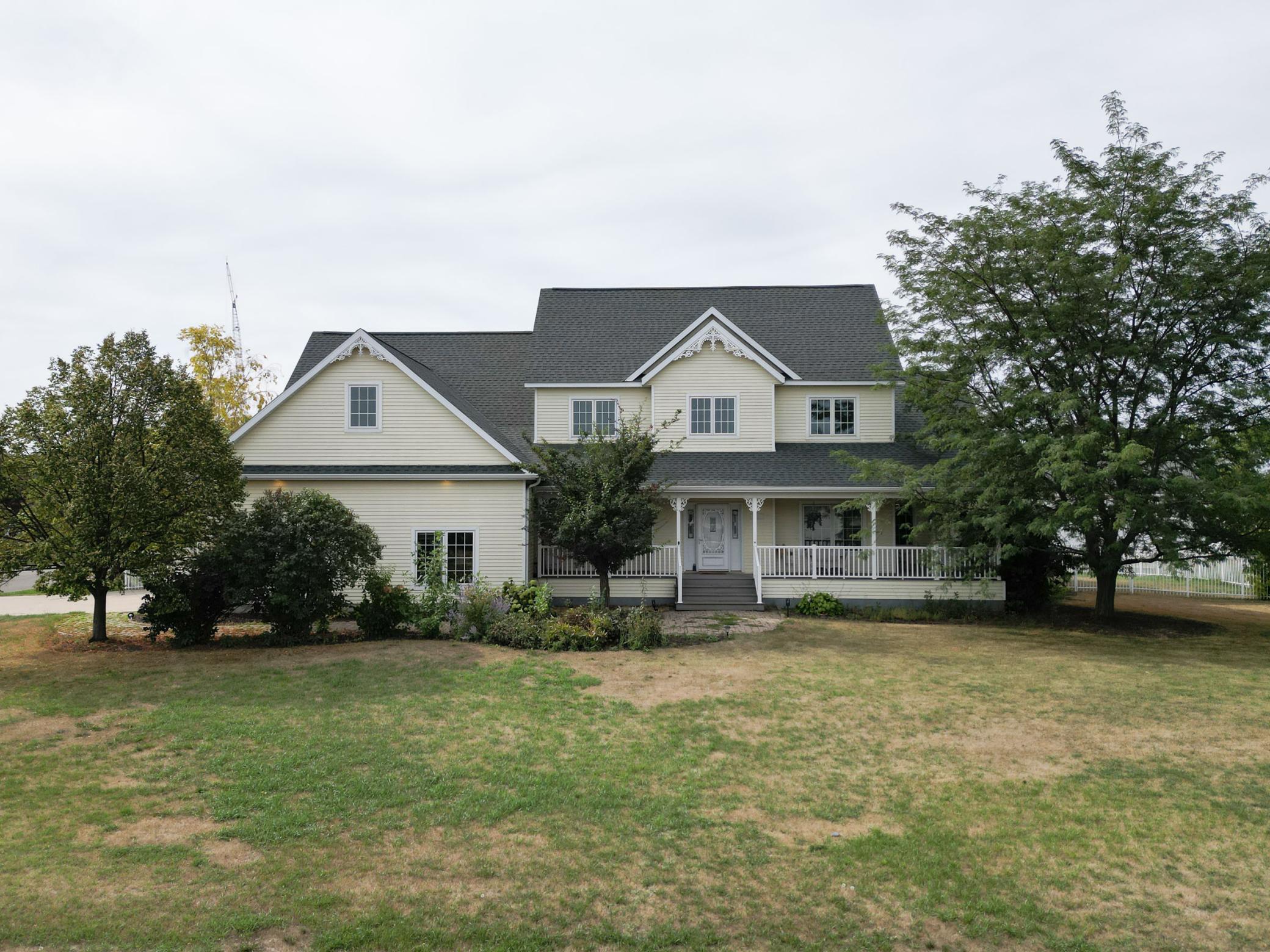 210 Hackberry Court Property Photo 1