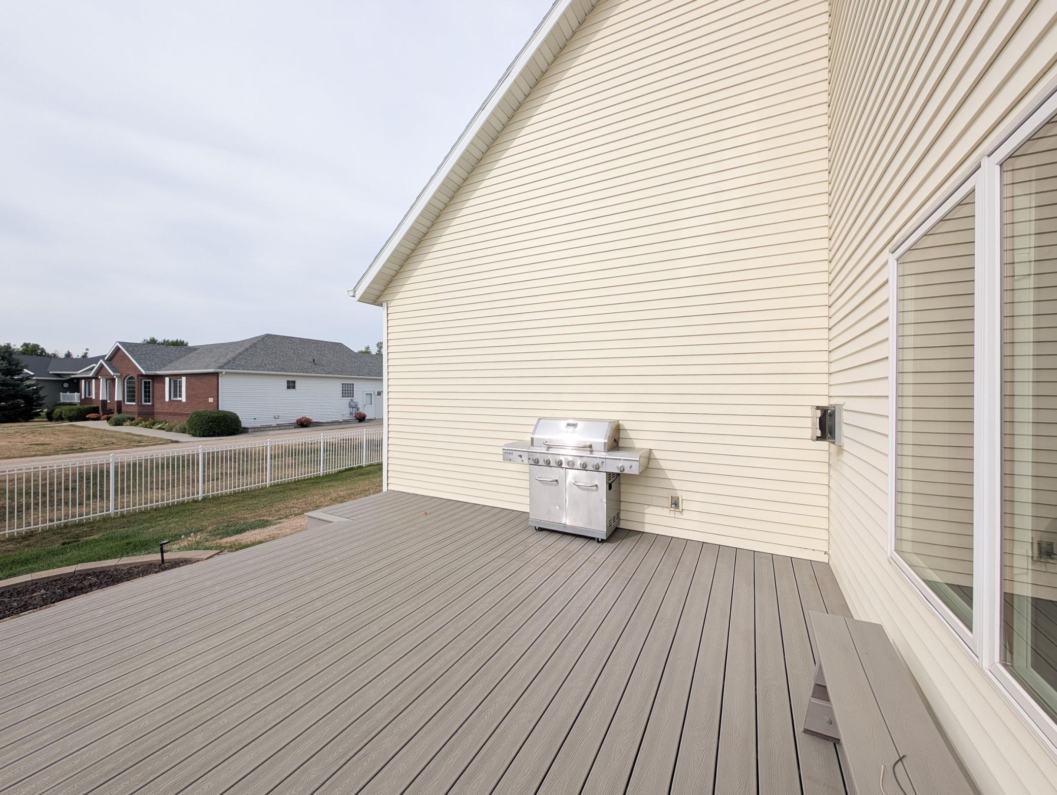 210 Hackberry Court Property Photo 38