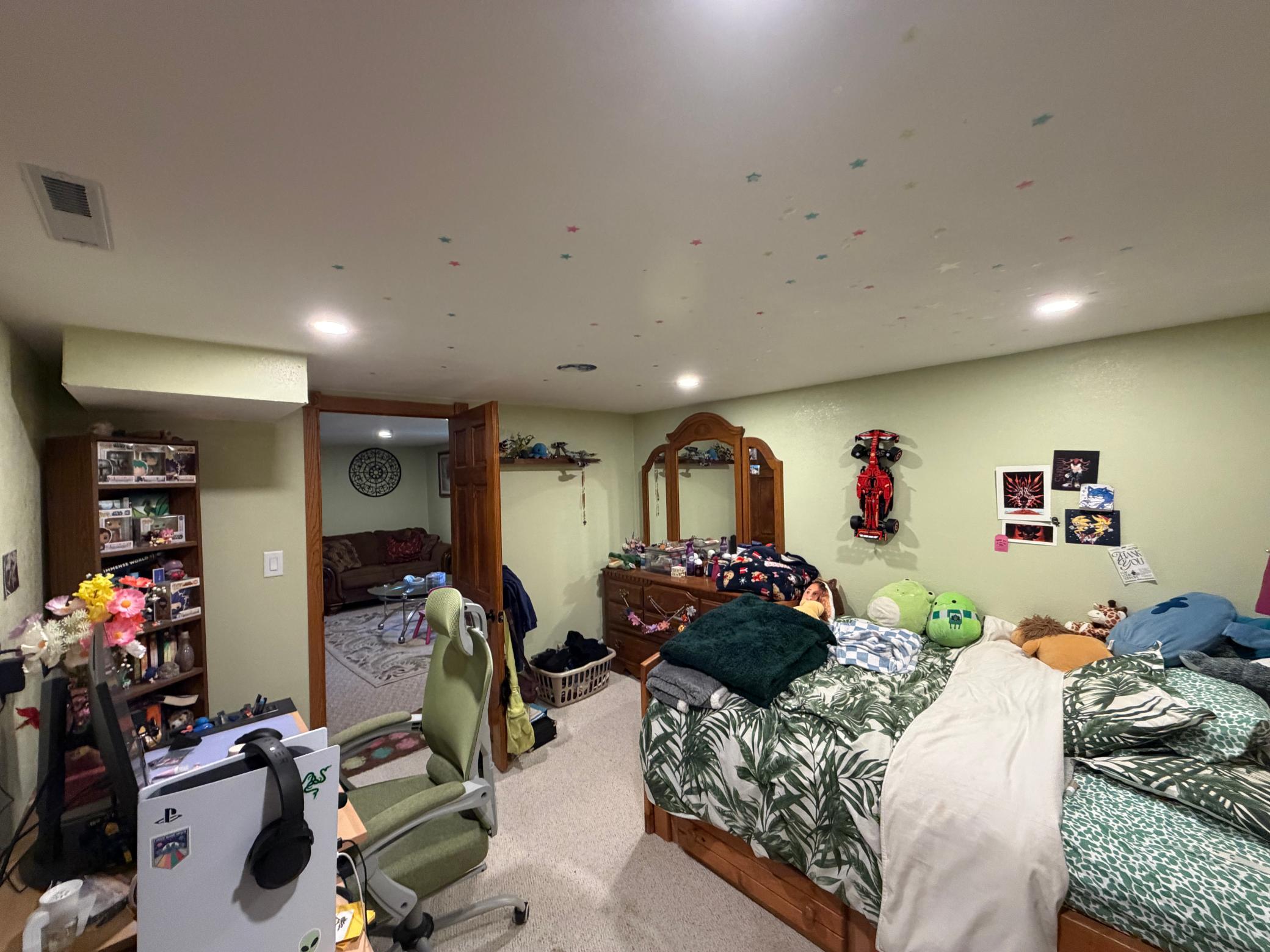 231 Elizabeth Street E Property Photo 19