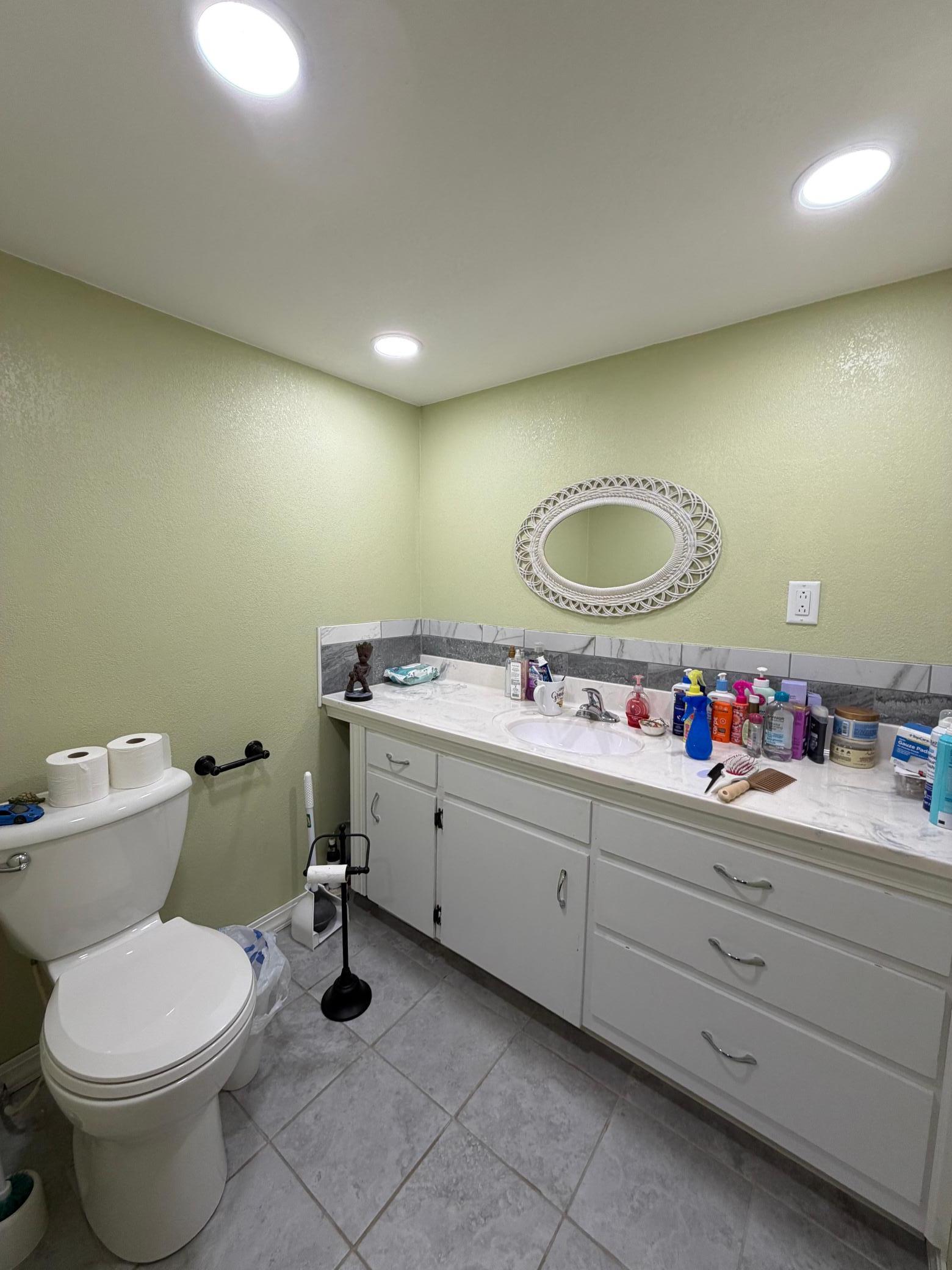 231 Elizabeth Street E Property Photo 20