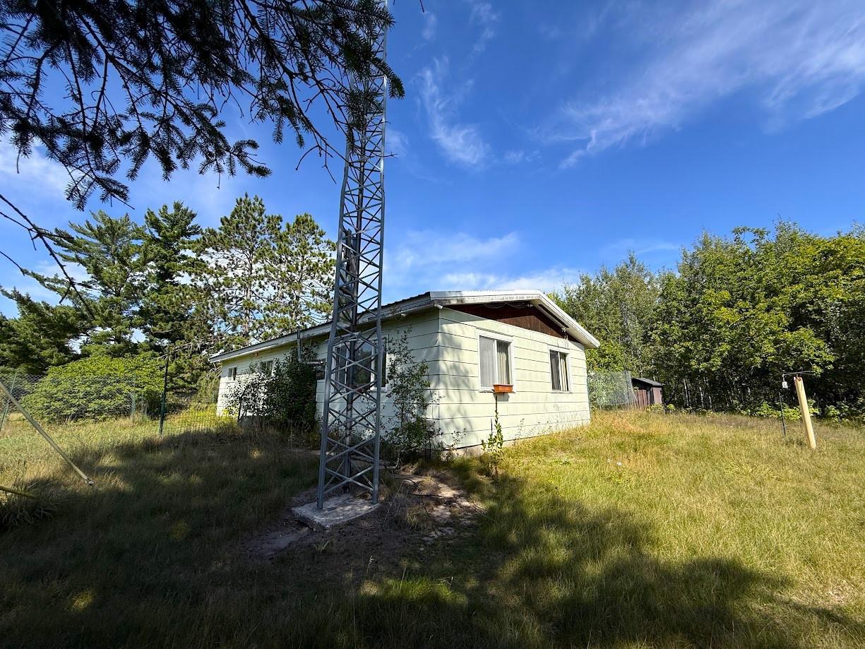 10082 Legionville Road Property Photo 7