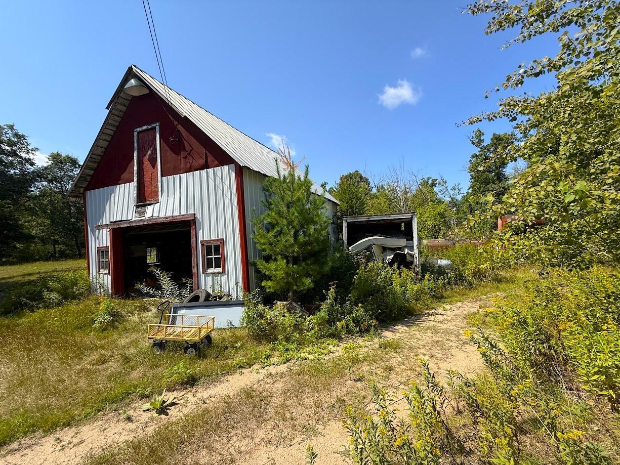 10082 Legionville Road Property Photo 27