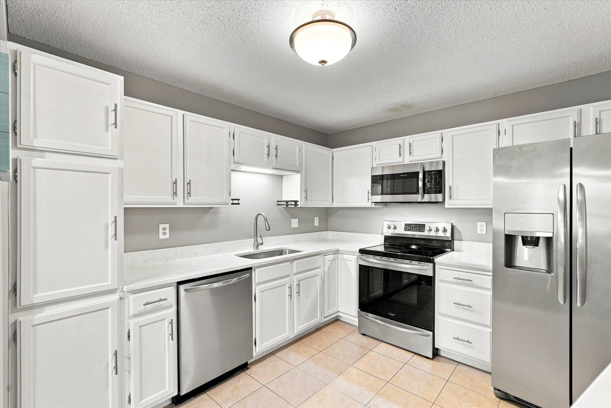 10943 Quebec Avenue S Property Photo 13