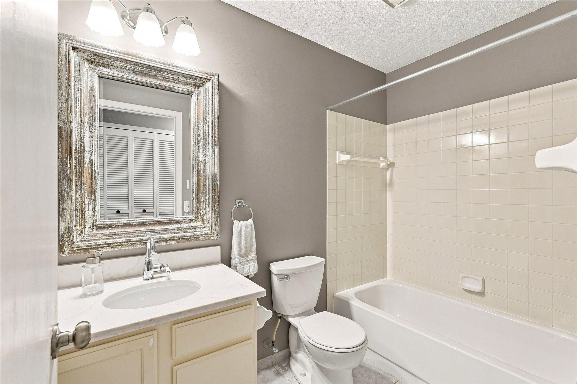 10943 Quebec Avenue S Property Photo 29