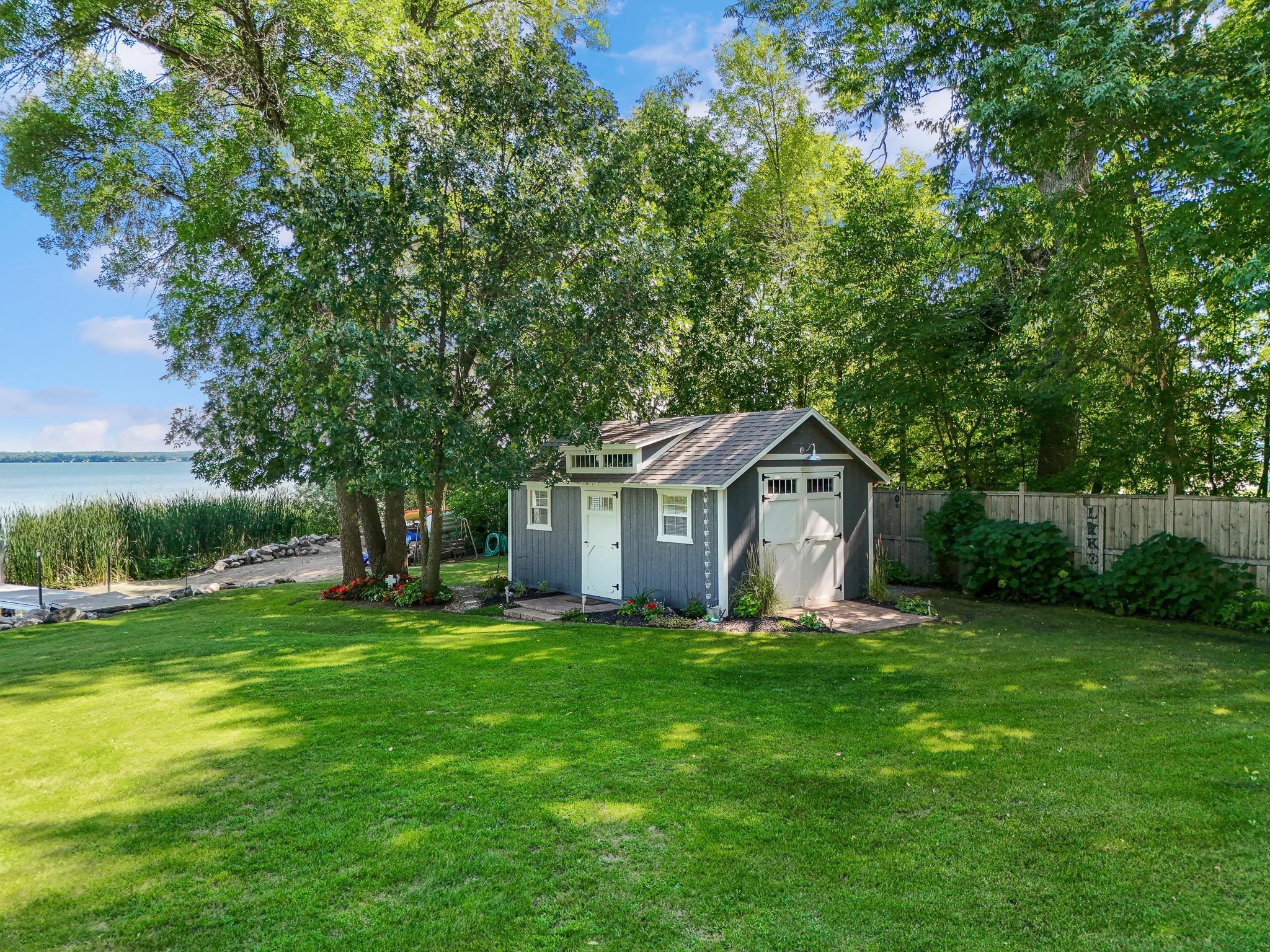 46360 Grand View Dr Property Photo 58