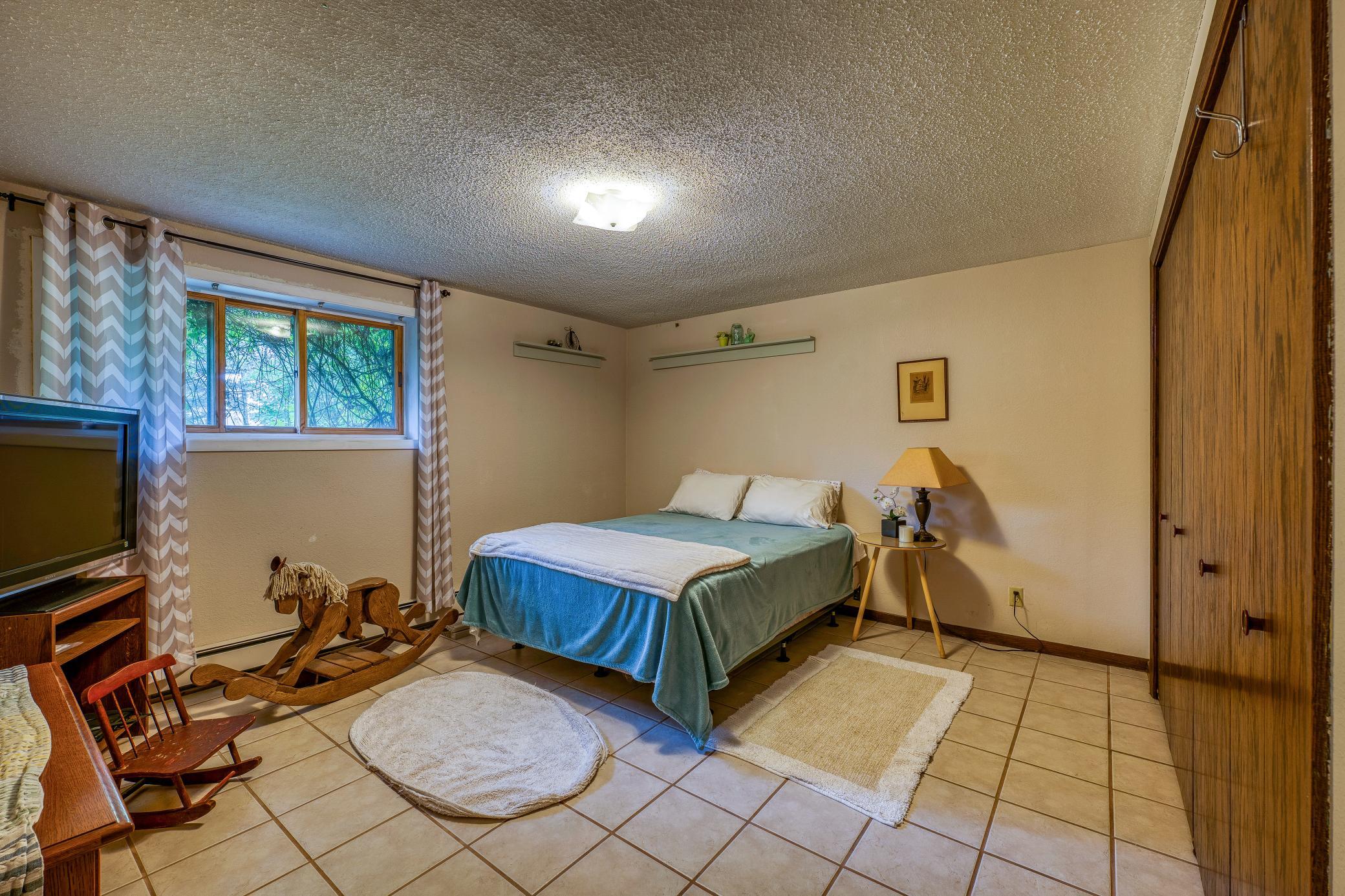 47649 State 92 Property Photo 26