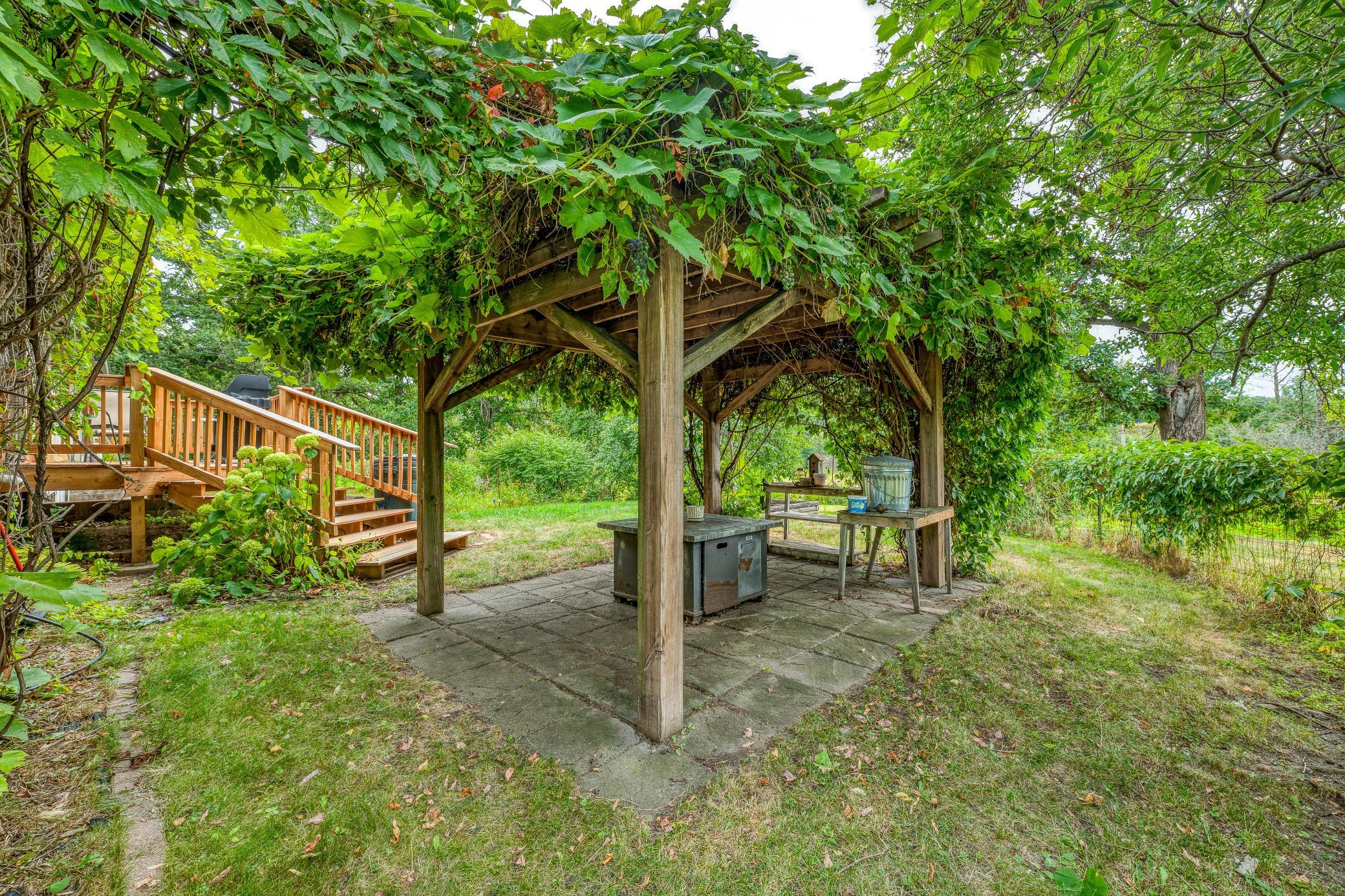 47649 State 92 Property Photo 51