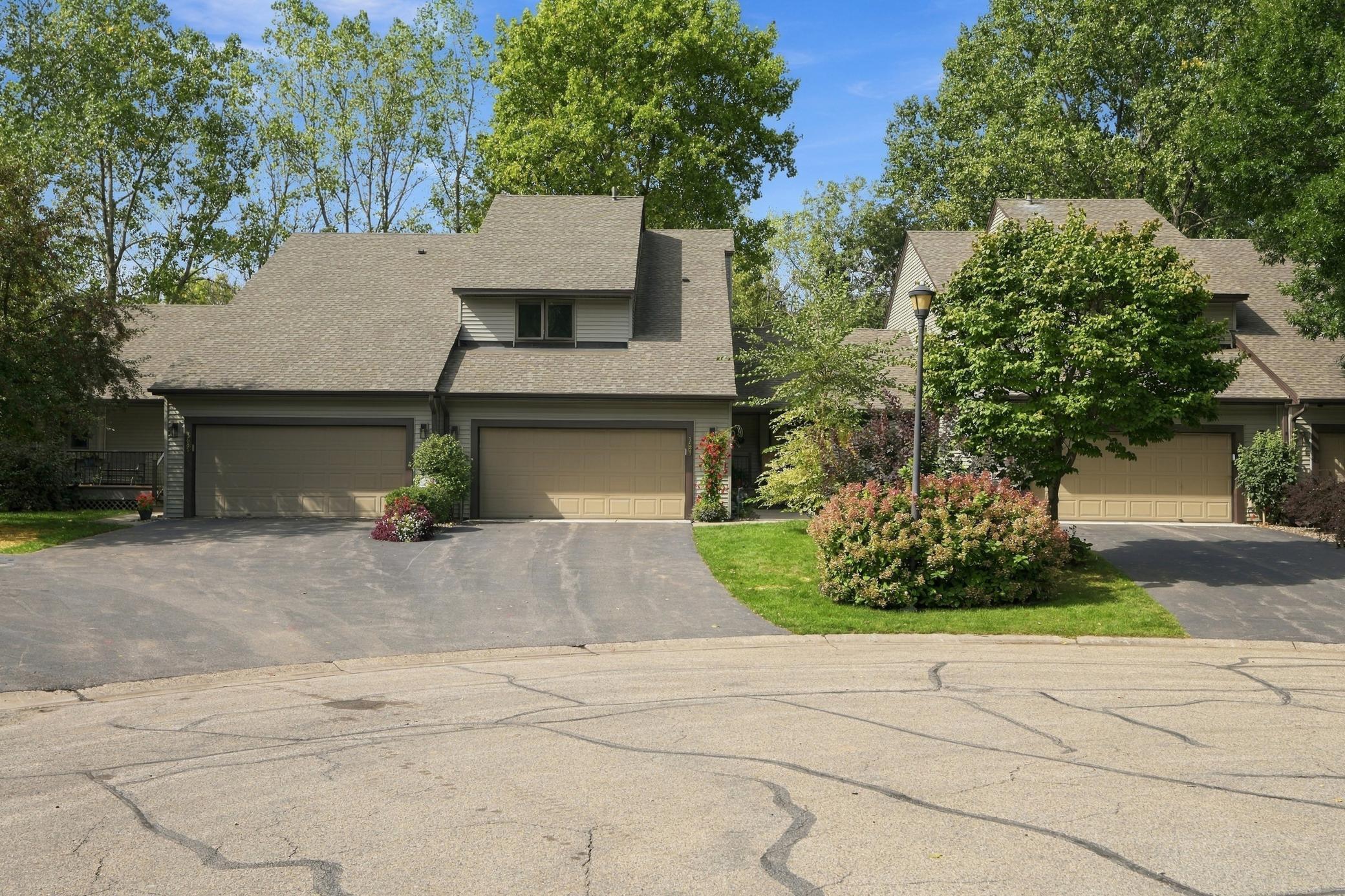 3683 Widgeon Way Property Photo 3