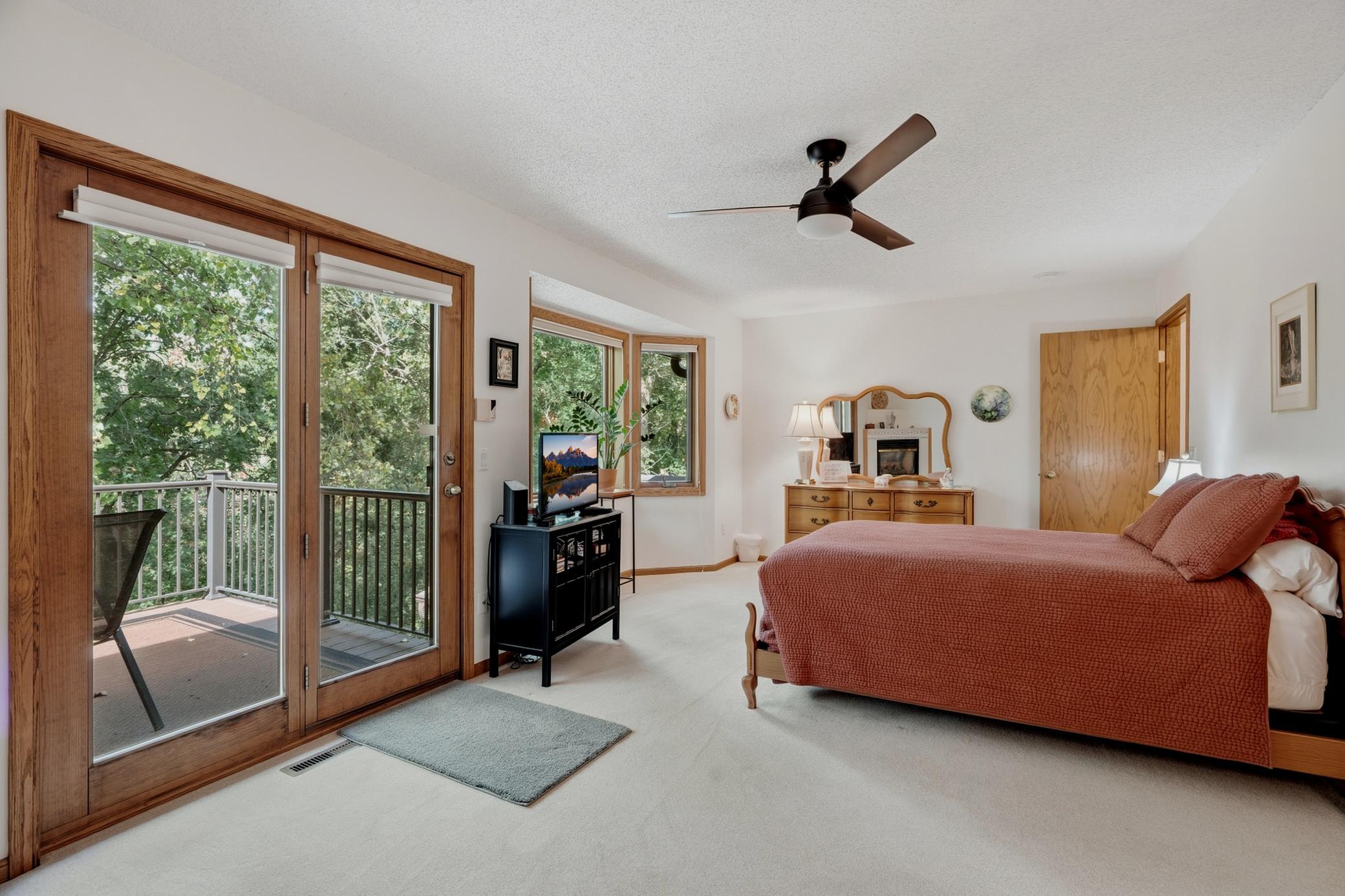 3683 Widgeon Way Property Photo 39