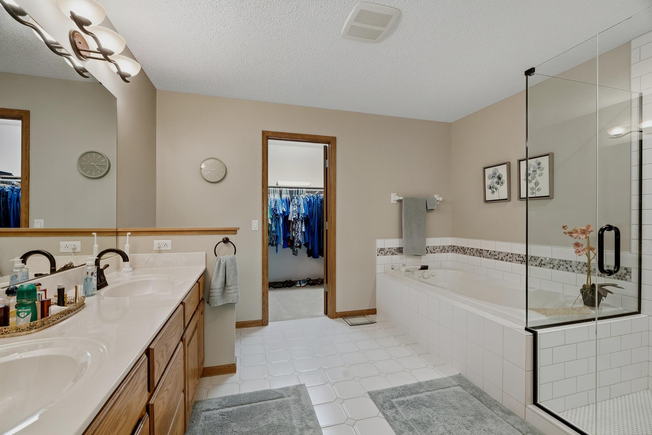 3683 Widgeon Way Property Photo 40