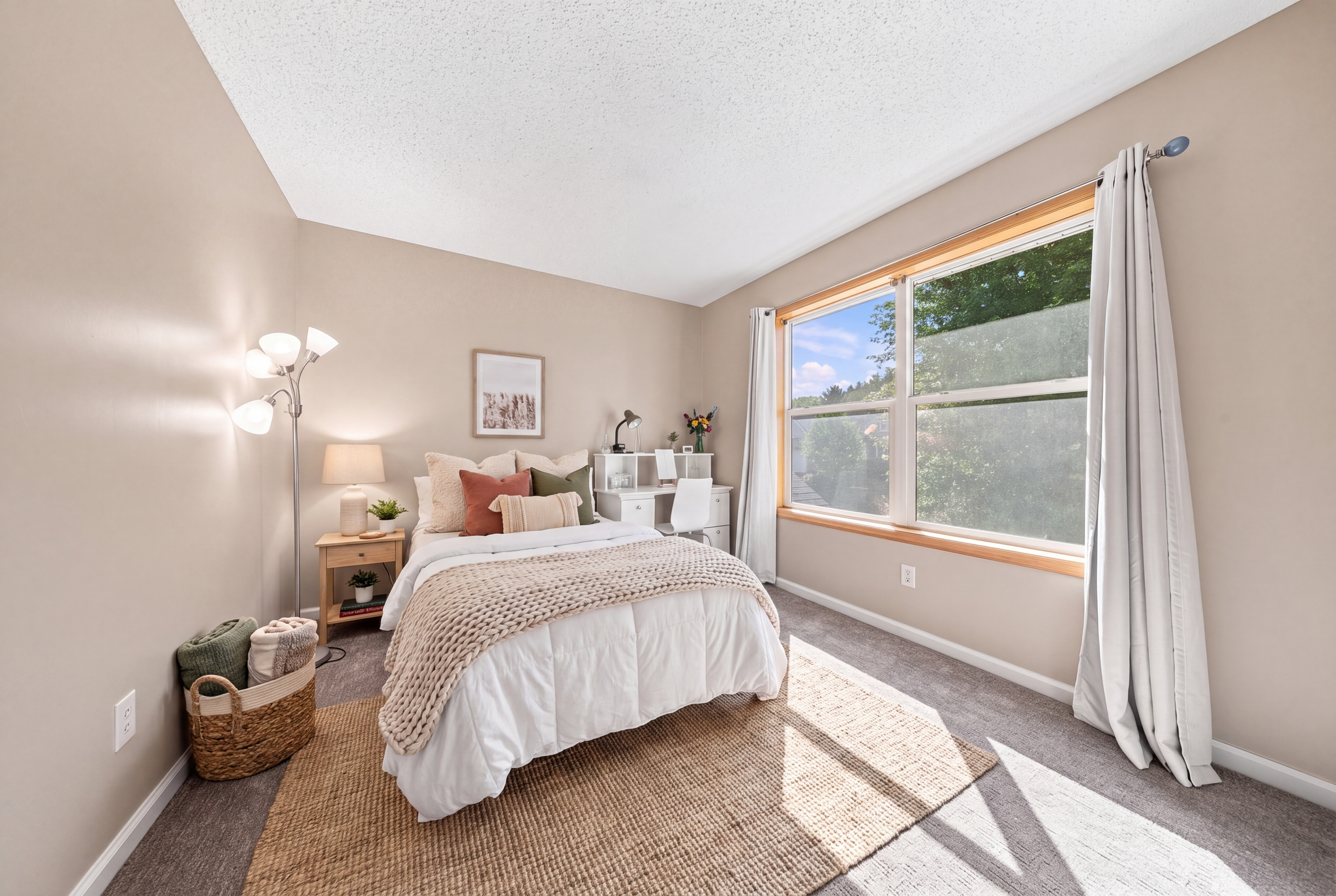 5294 Marquess Trail N Property Photo 31