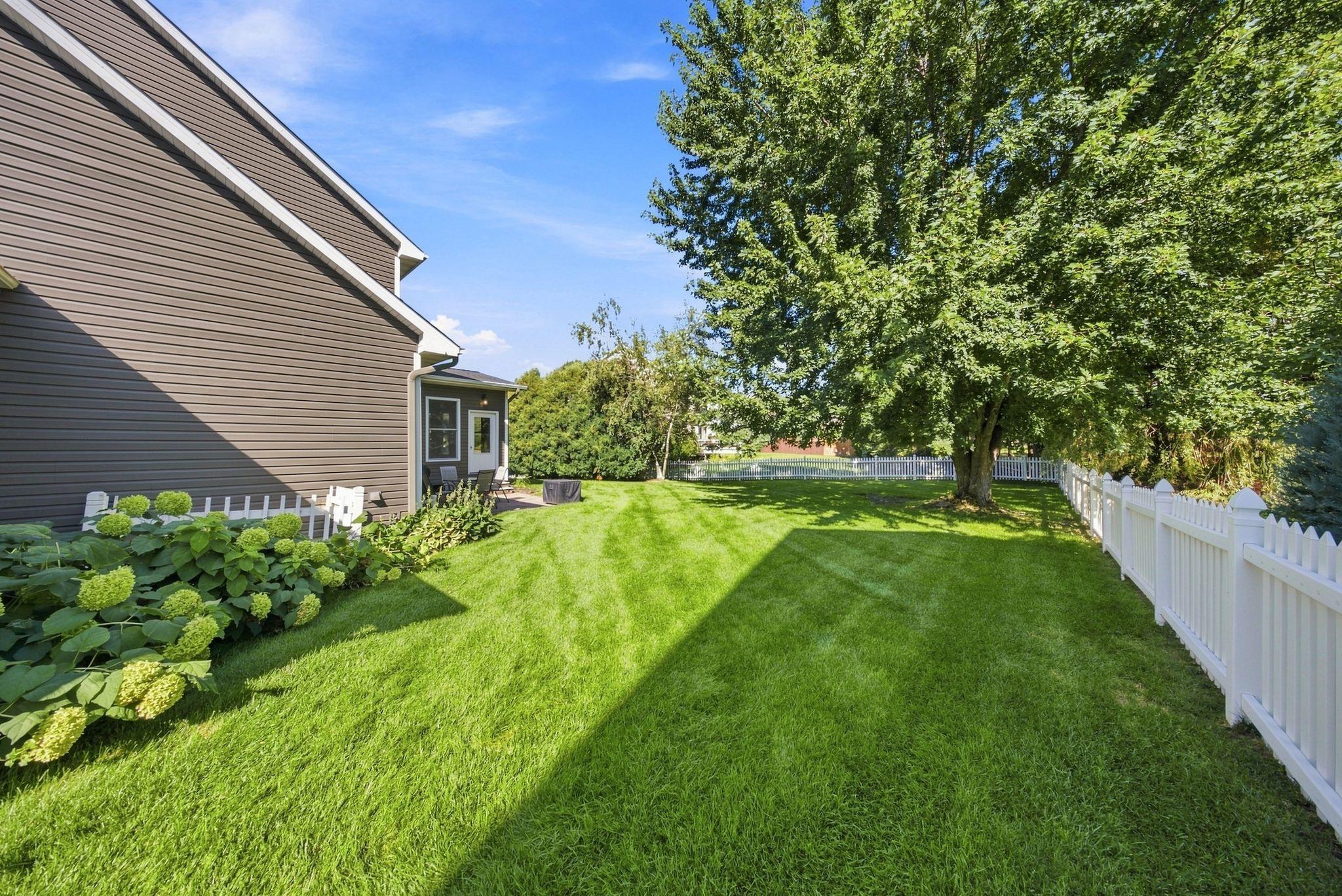 5294 Marquess Trail N Property Photo 44