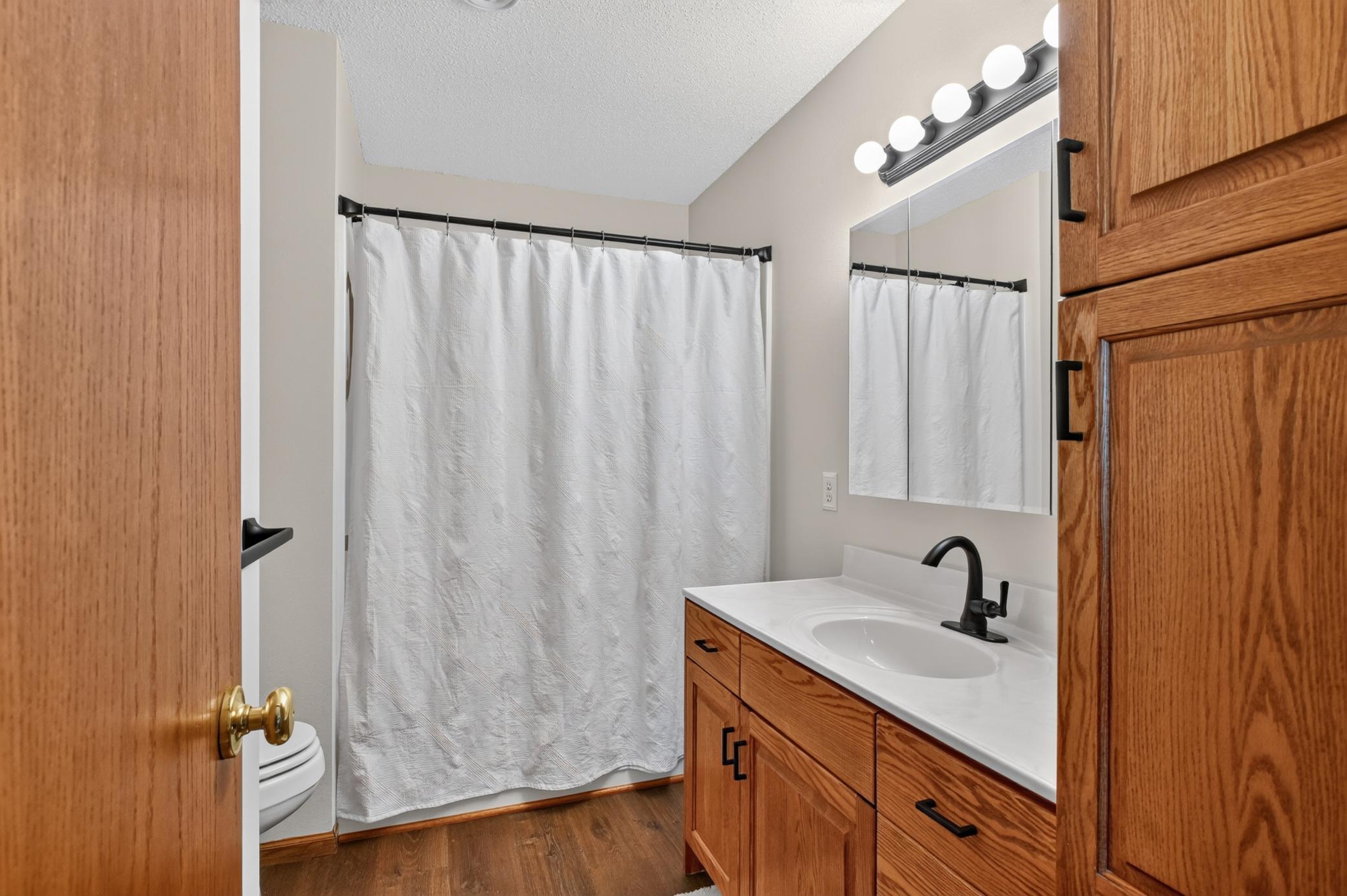 1258 Westbrook Circle Property Photo 23
