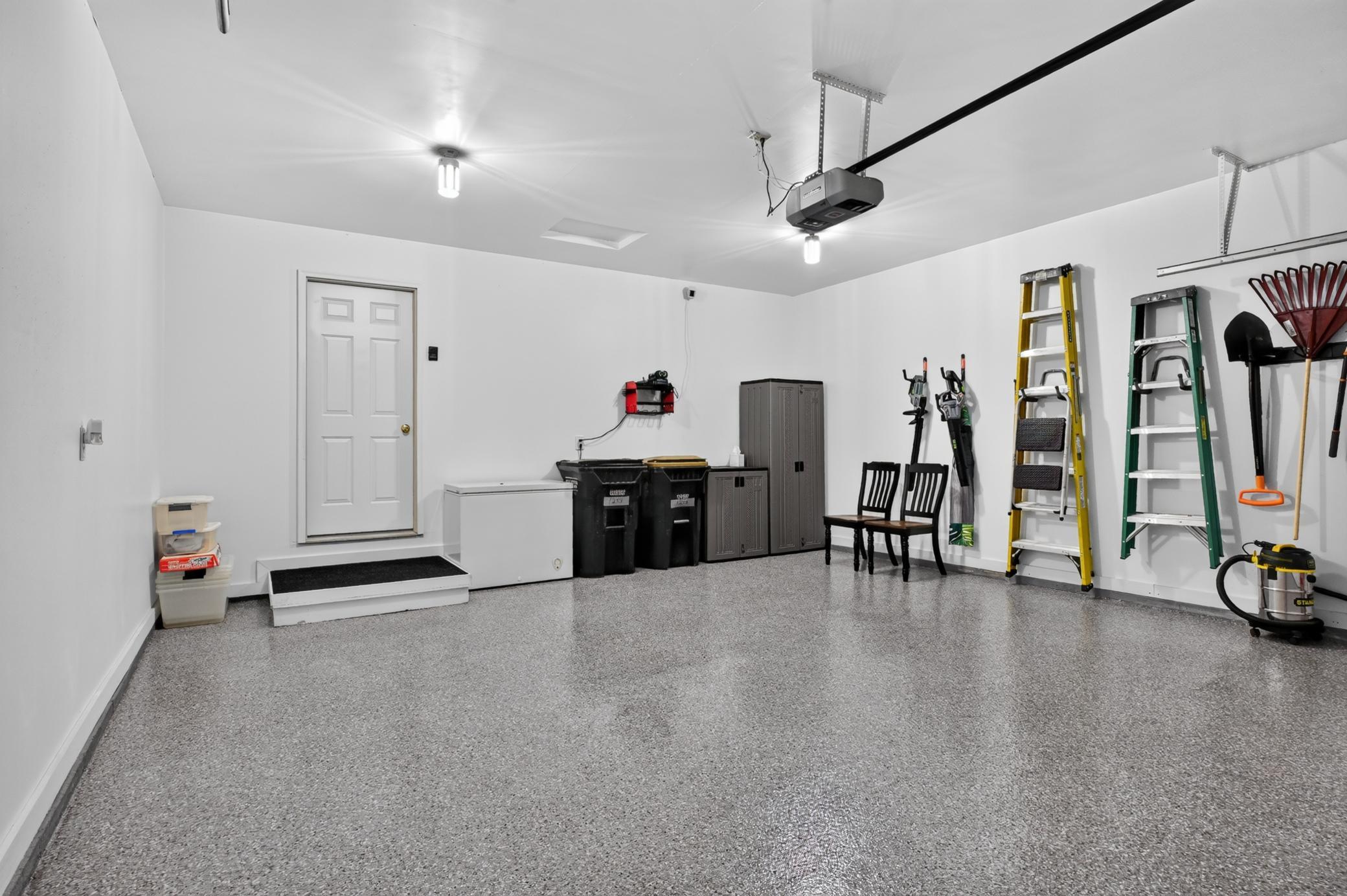 1258 Westbrook Circle Property Photo 30