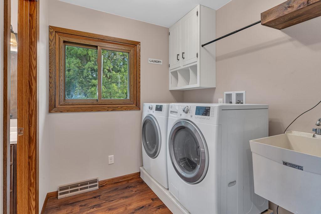 10020 15th Avenue Se Property Photo 17